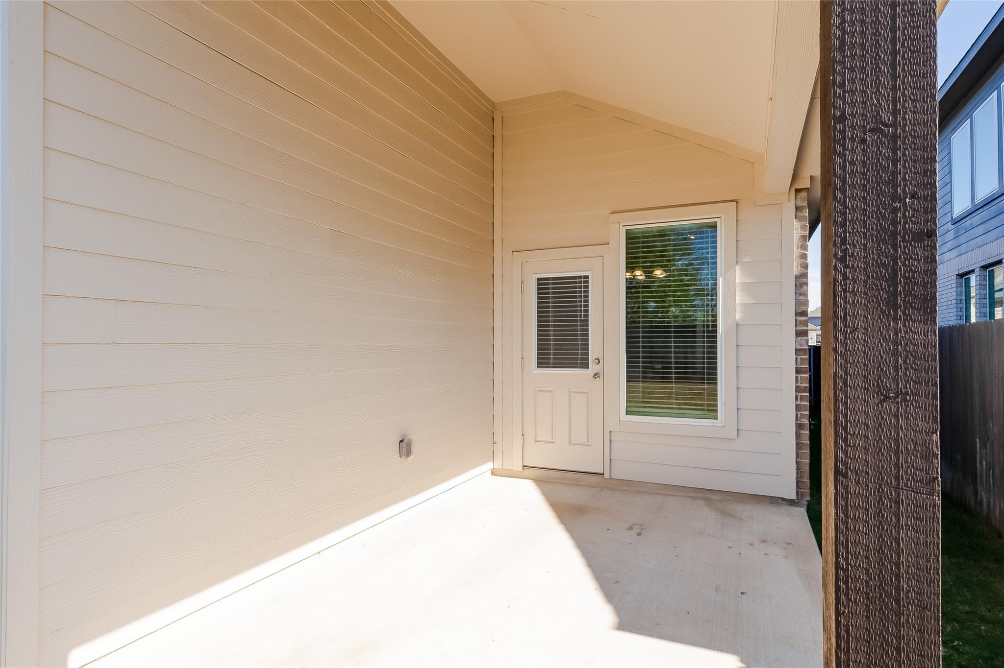 252 Clear Fork Dr, Liberty Hill, TX 78642