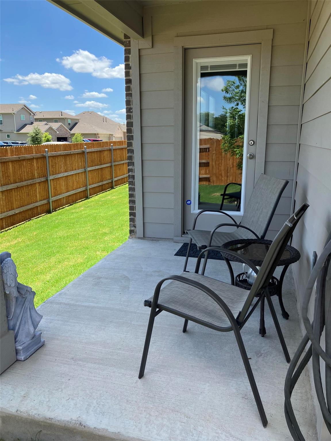 119 Mercer St, Bastrop, TX 78602