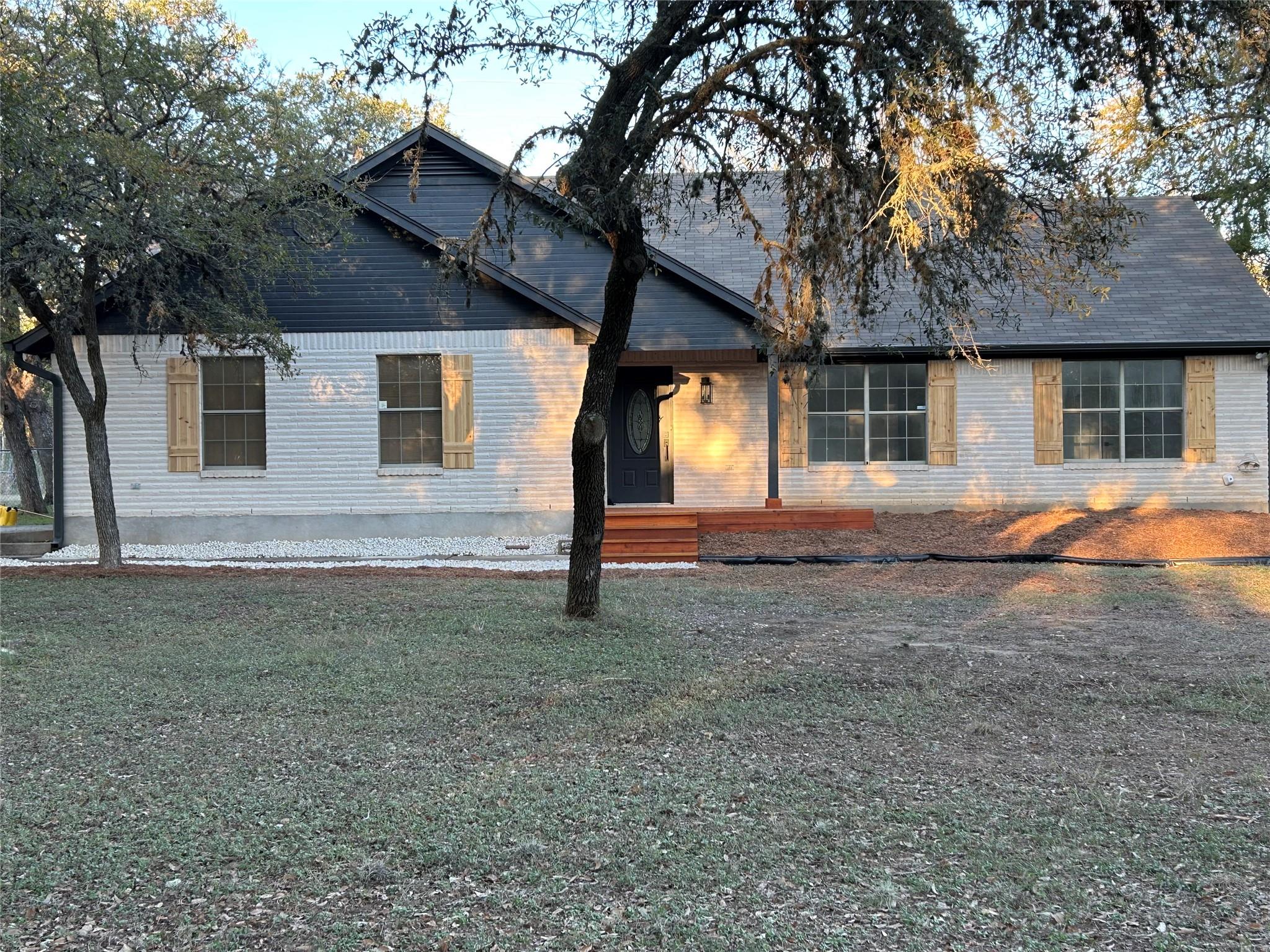 520 HUNTER RIDGE Rd, San Marcos, TX 78666