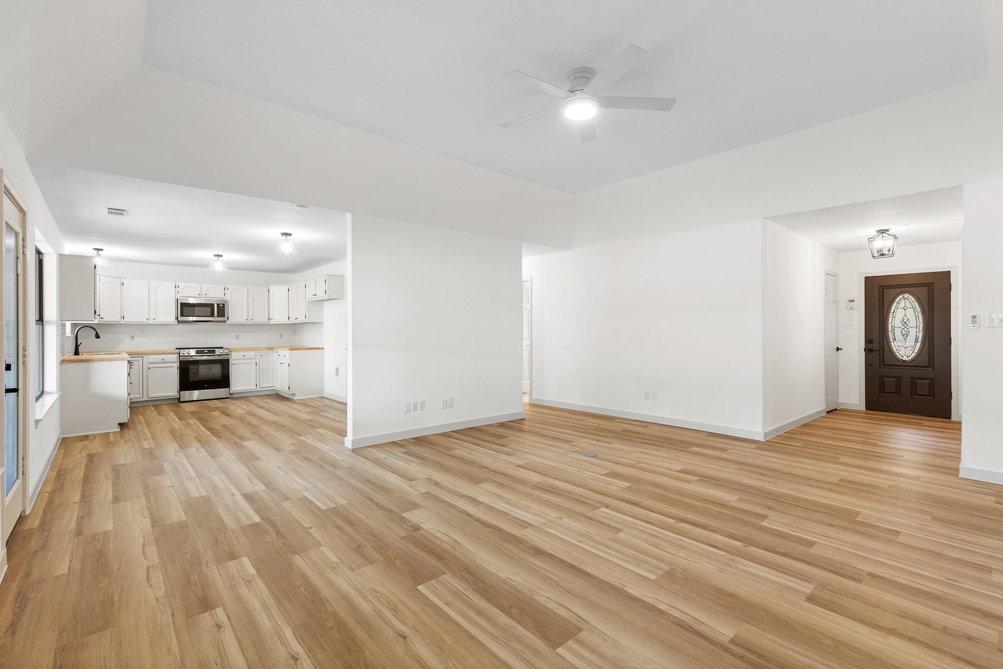 520 HUNTER RIDGE Rd, San Marcos, TX 78666