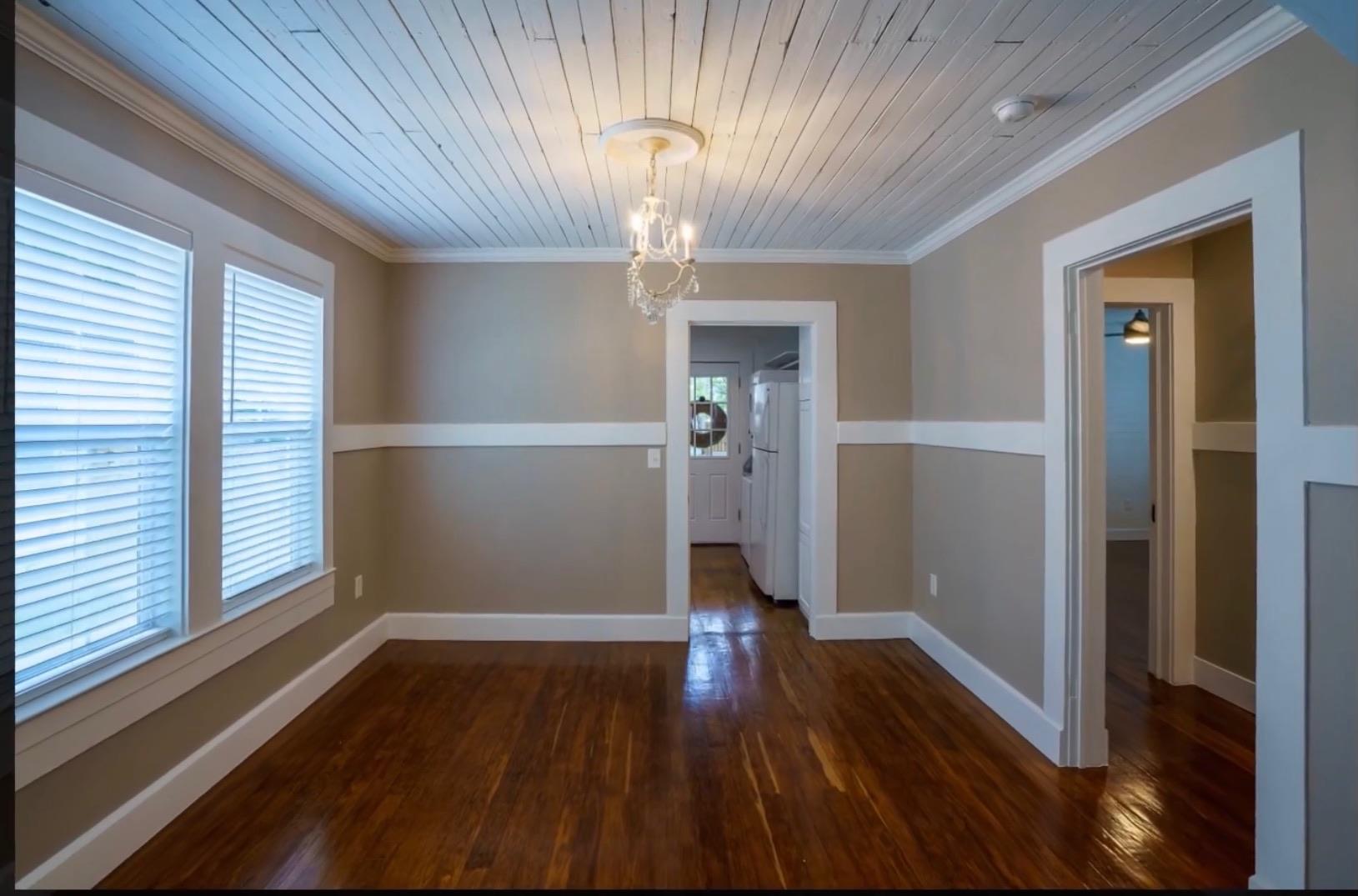 1223, 1223 1/2 & 1225 S Austin Ave S, Georgetown, TX 78626