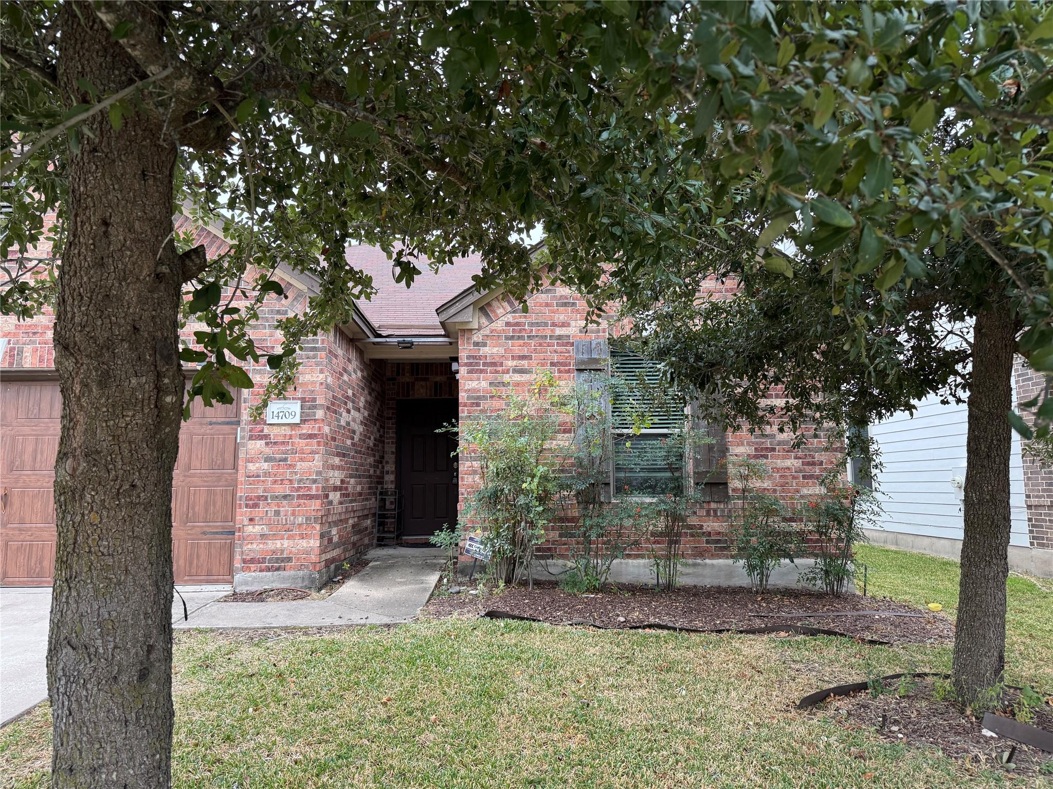 14709 Fairland Dr, Pflugerville, TX 78660
