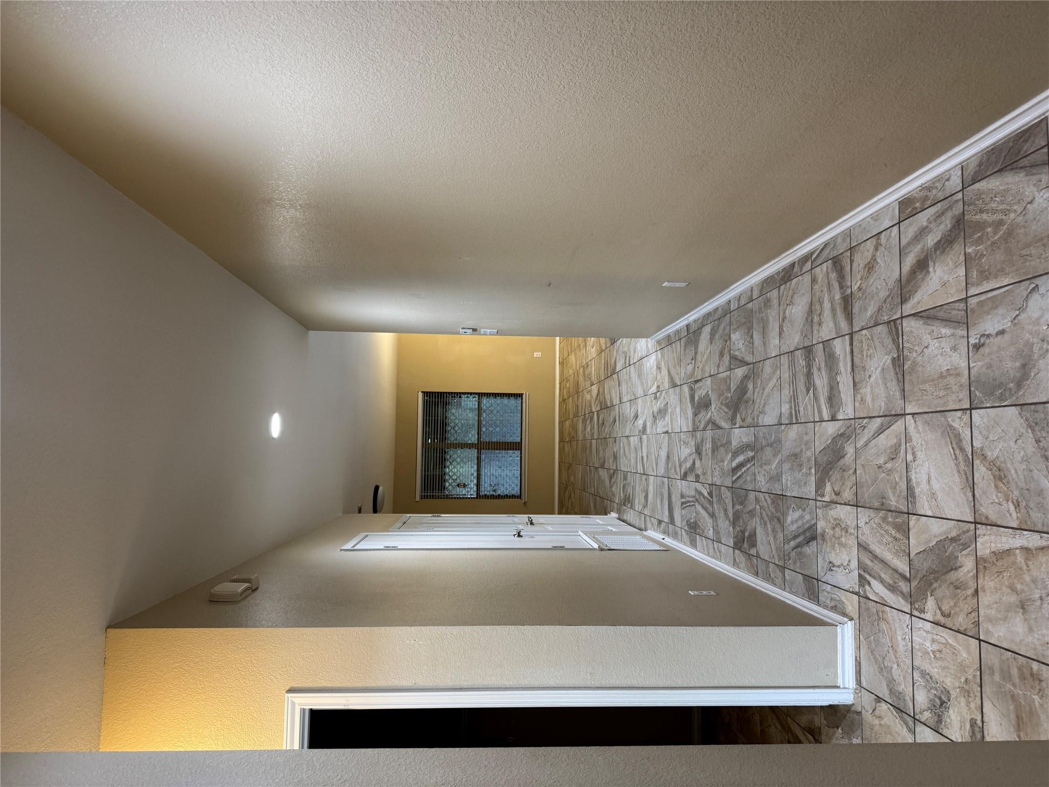 14709 Fairland Dr, Pflugerville, TX 78660