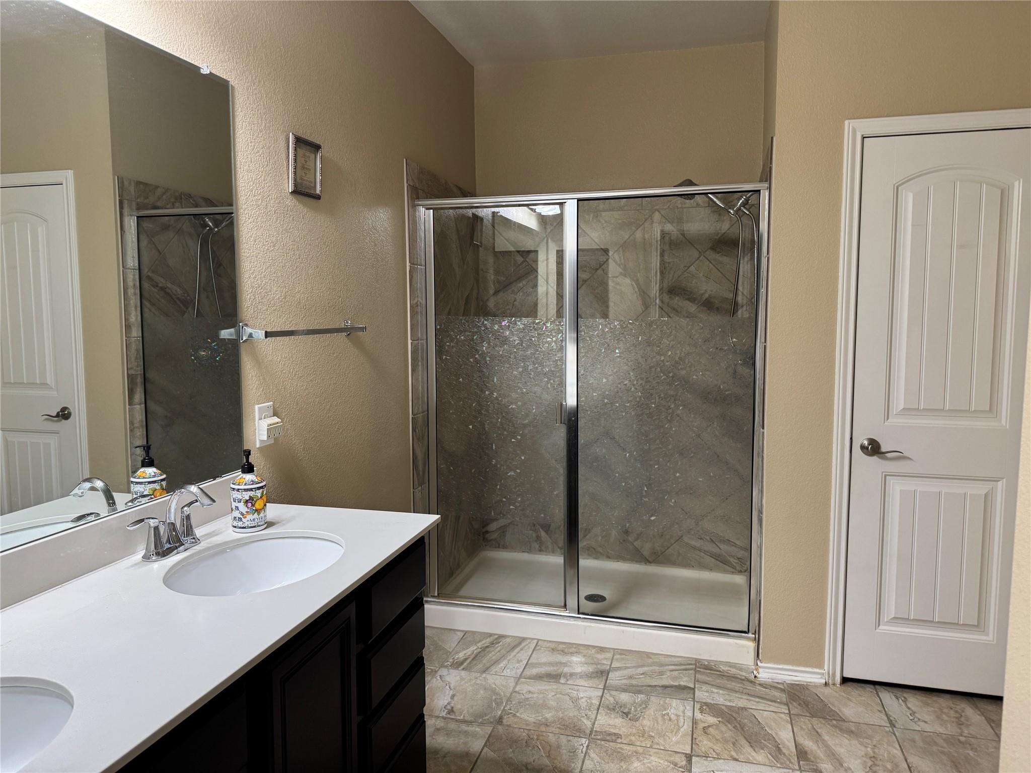 14709 Fairland Dr, Pflugerville, TX 78660