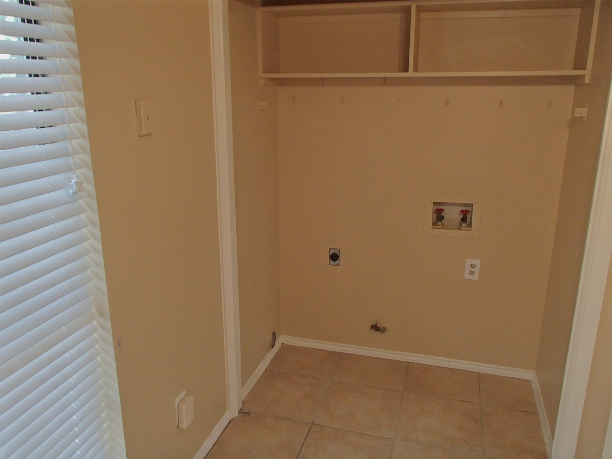 617 Luther Dr # B, Georgetown, TX 78628