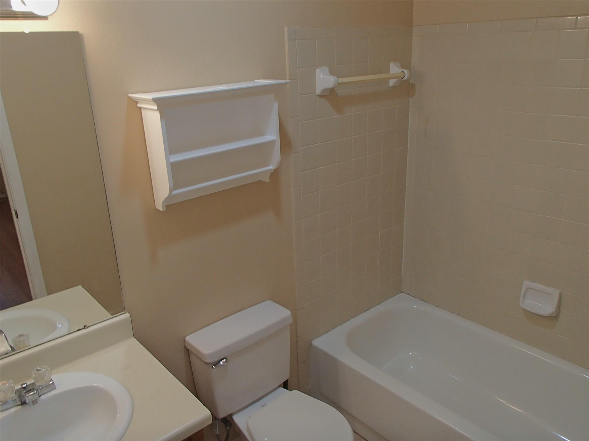 617 Luther Dr # B, Georgetown, TX 78628