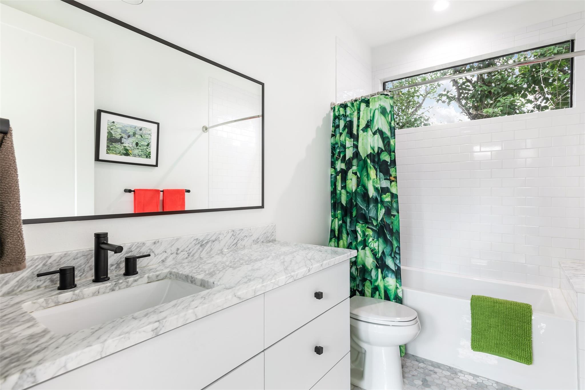 2804 E 22nd St # B, Austin, TX 78722