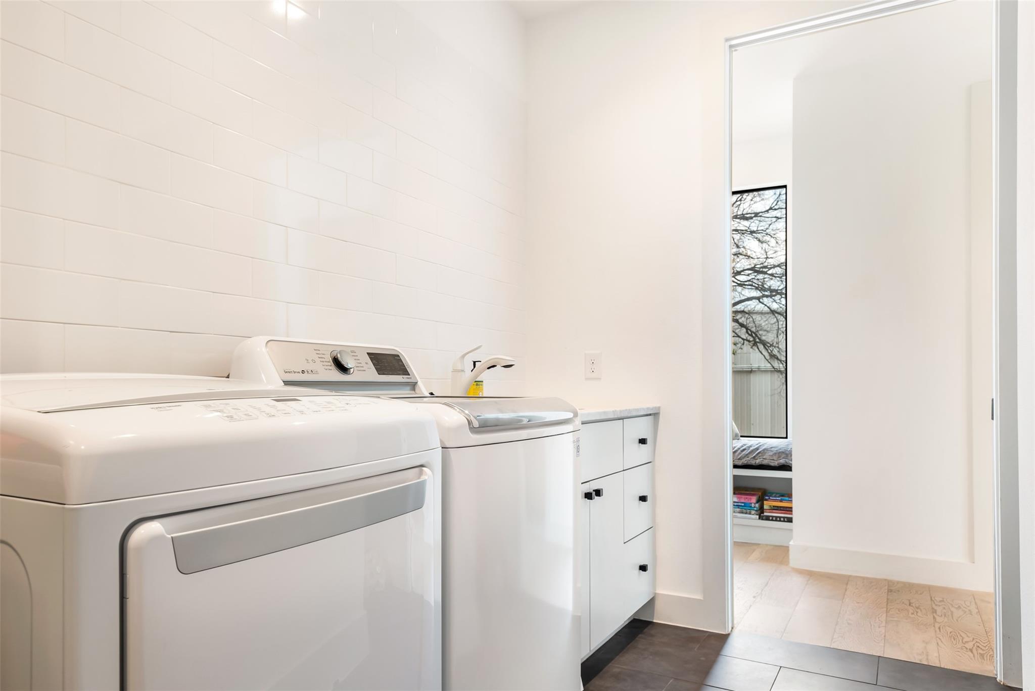 2804 E 22nd St # B, Austin, TX 78722