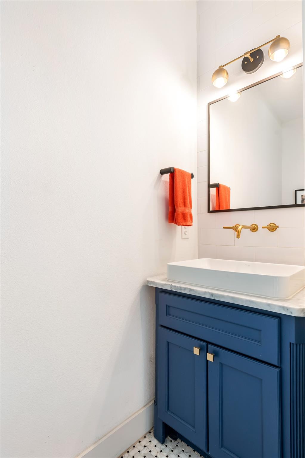 2804 E 22nd St # B, Austin, TX 78722