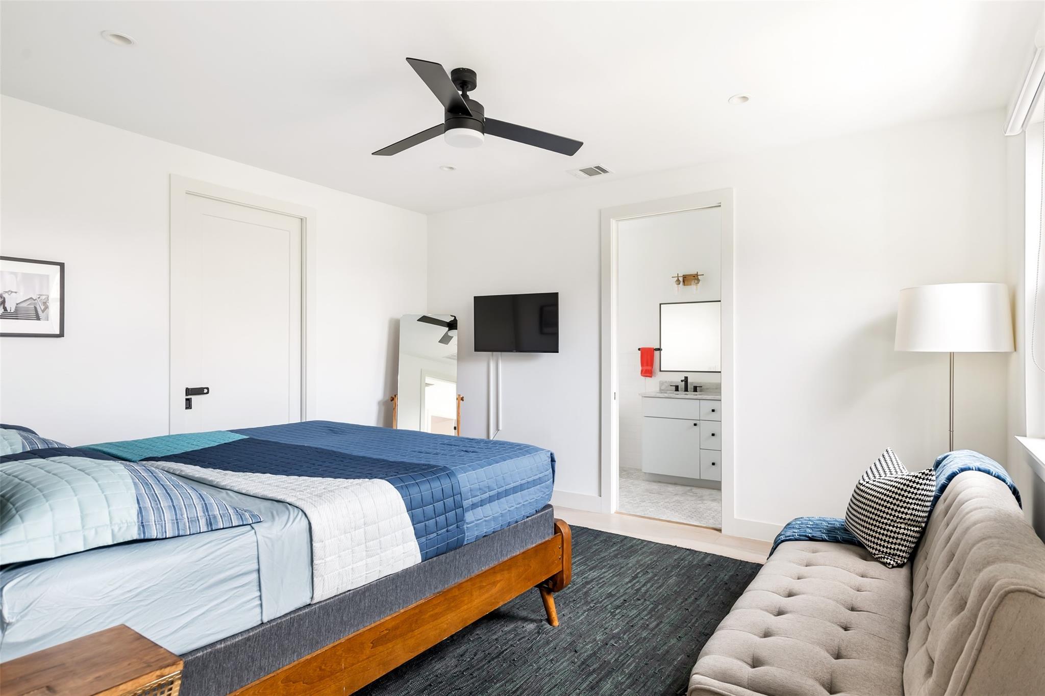 2804 E 22nd St # B, Austin, TX 78722