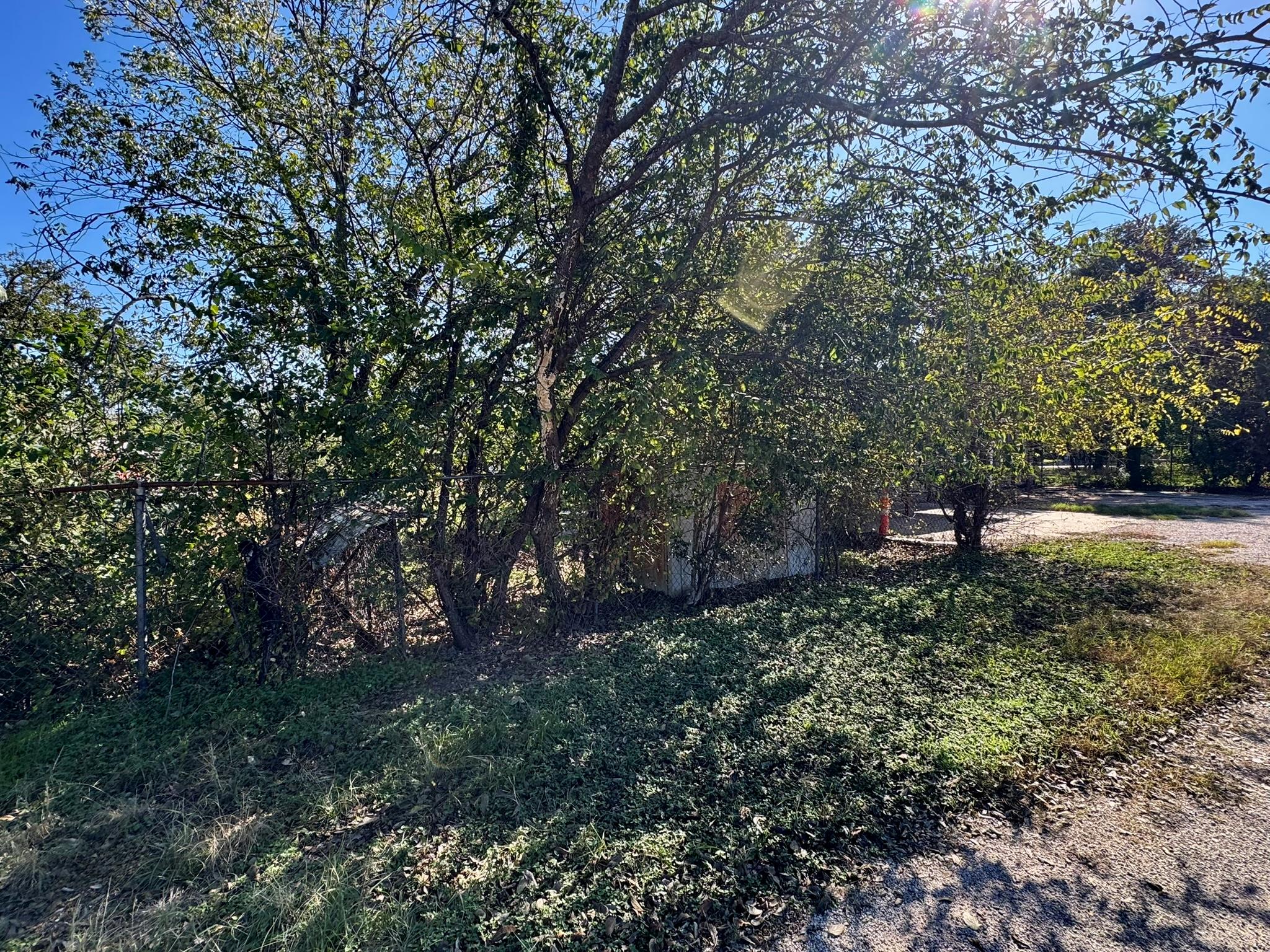 520 Munson St, Tow, TX 78672