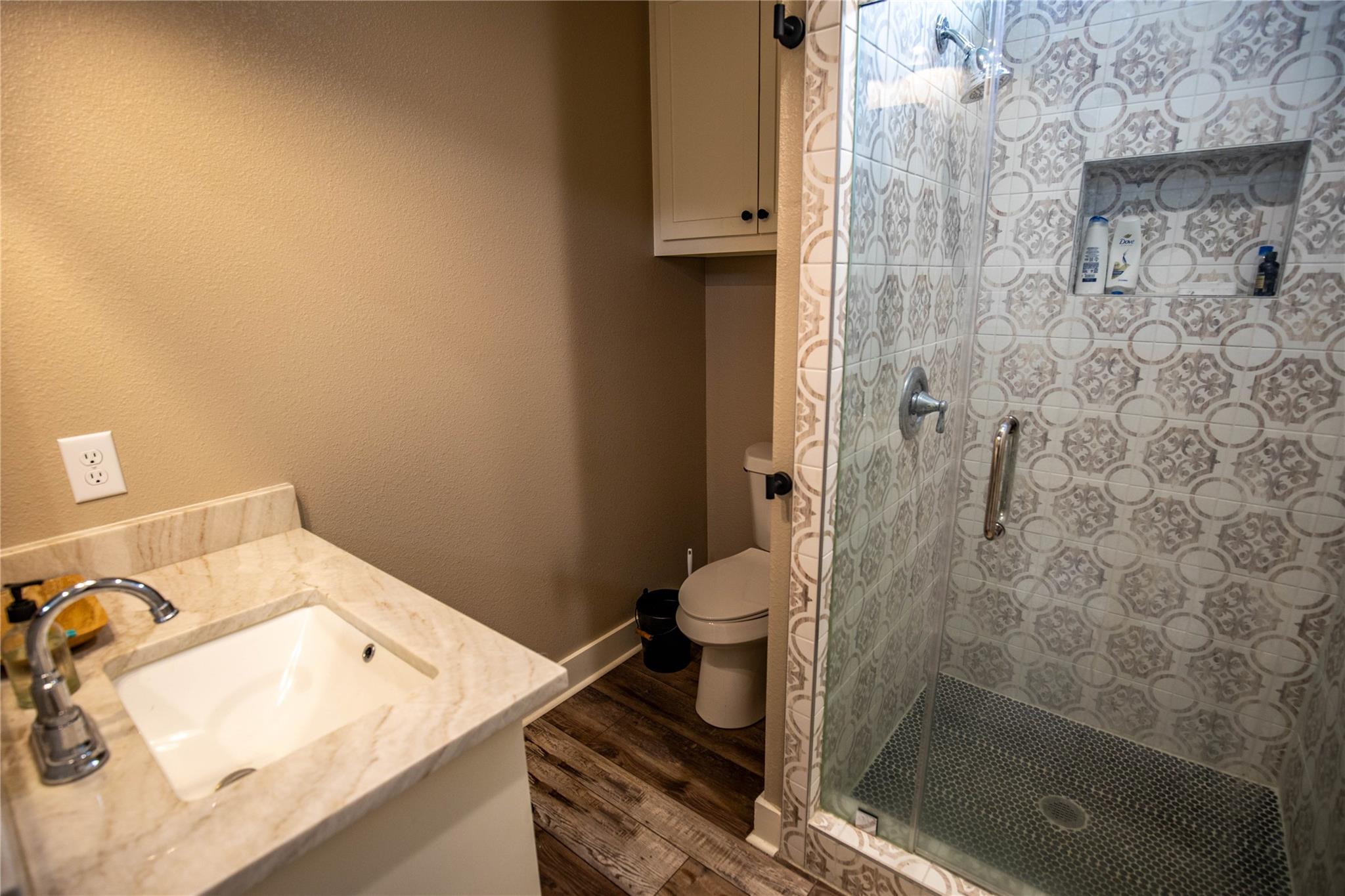 698 Hilbrich Rd, Westhoff, TX 77994