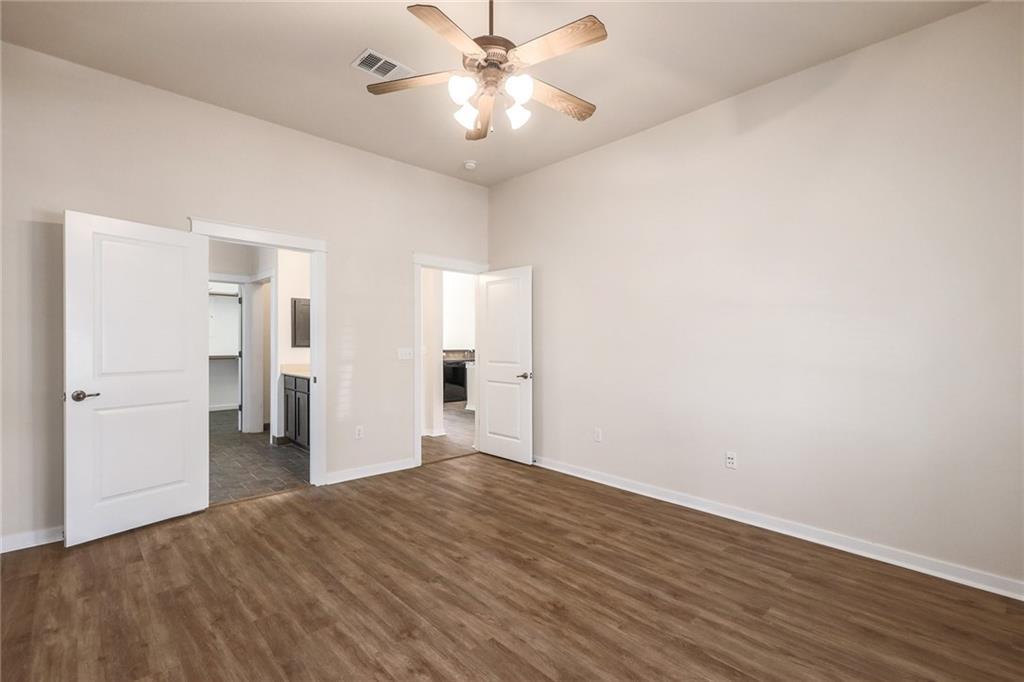 1925 Littlefield St, Austin, TX 78723