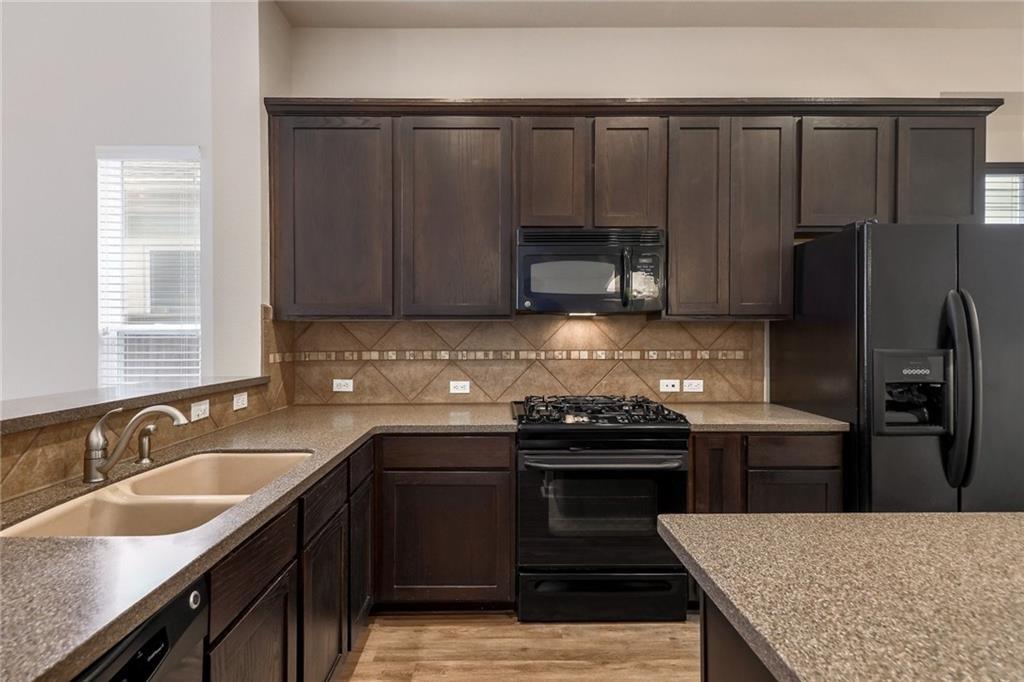 1925 Littlefield St, Austin, TX 78723