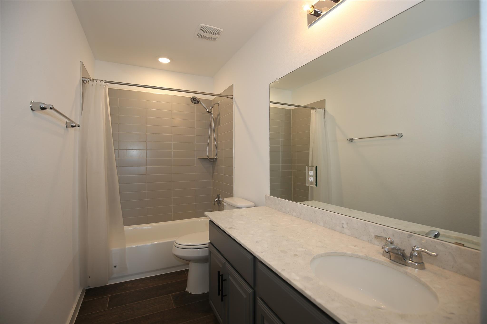 15502 Pewter Luster Cv, Del Valle, TX 78617