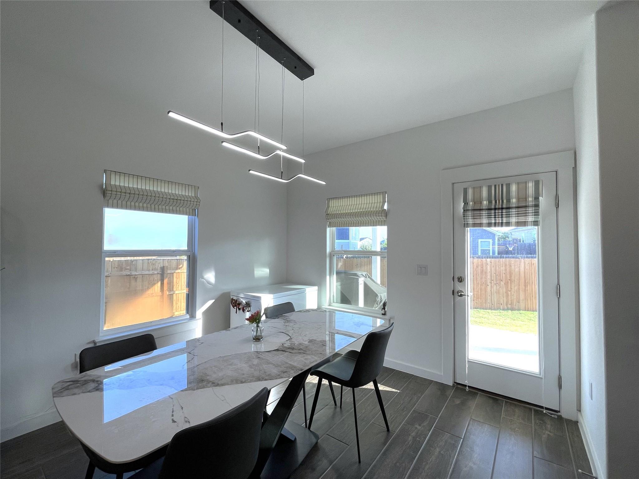 15502 Pewter Luster Cv, Del Valle, TX 78617