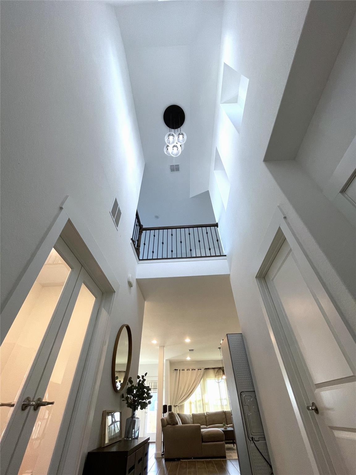 15502 Pewter Luster Cv, Del Valle, TX 78617