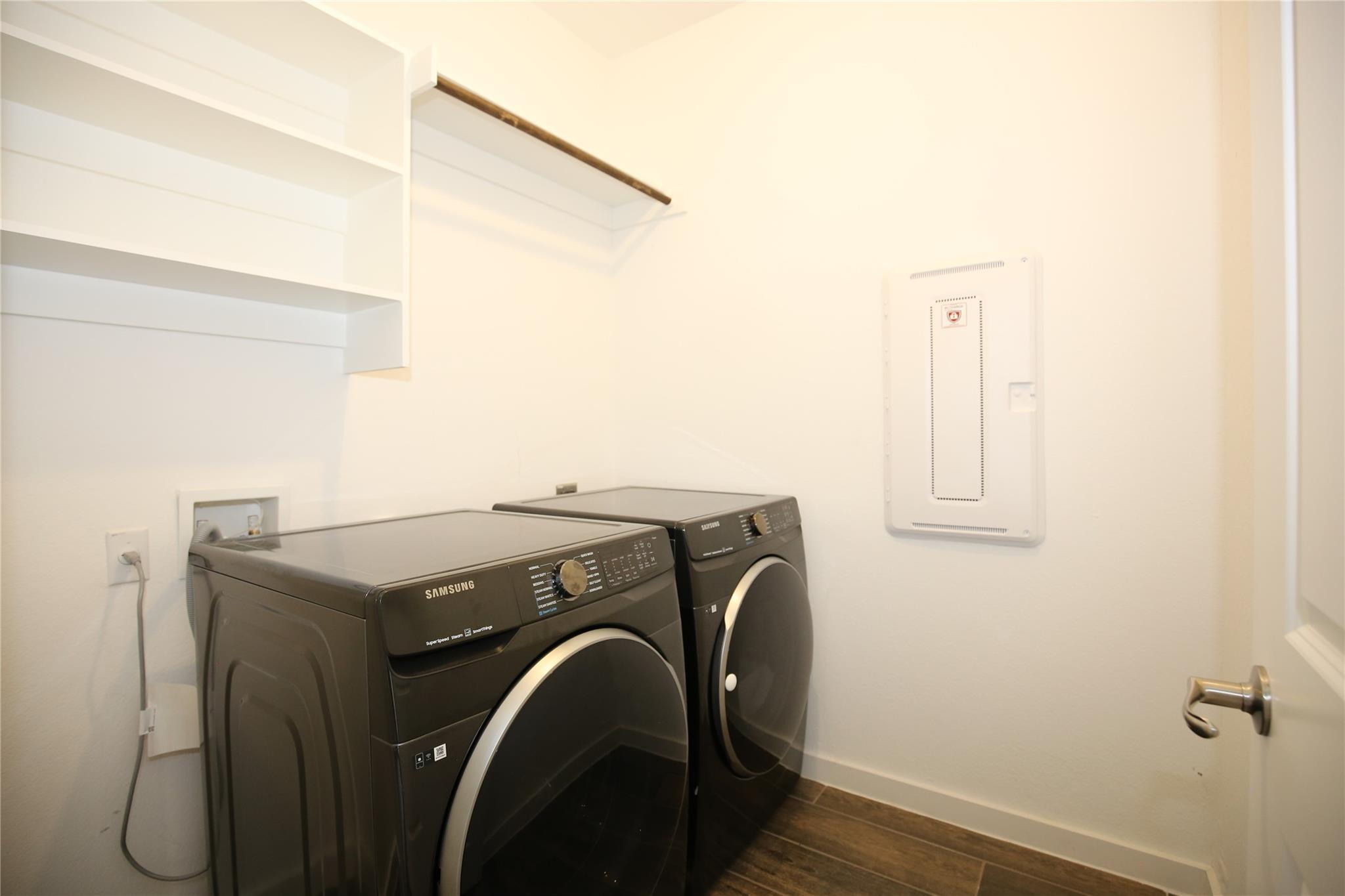 15502 Pewter Luster Cv, Del Valle, TX 78617