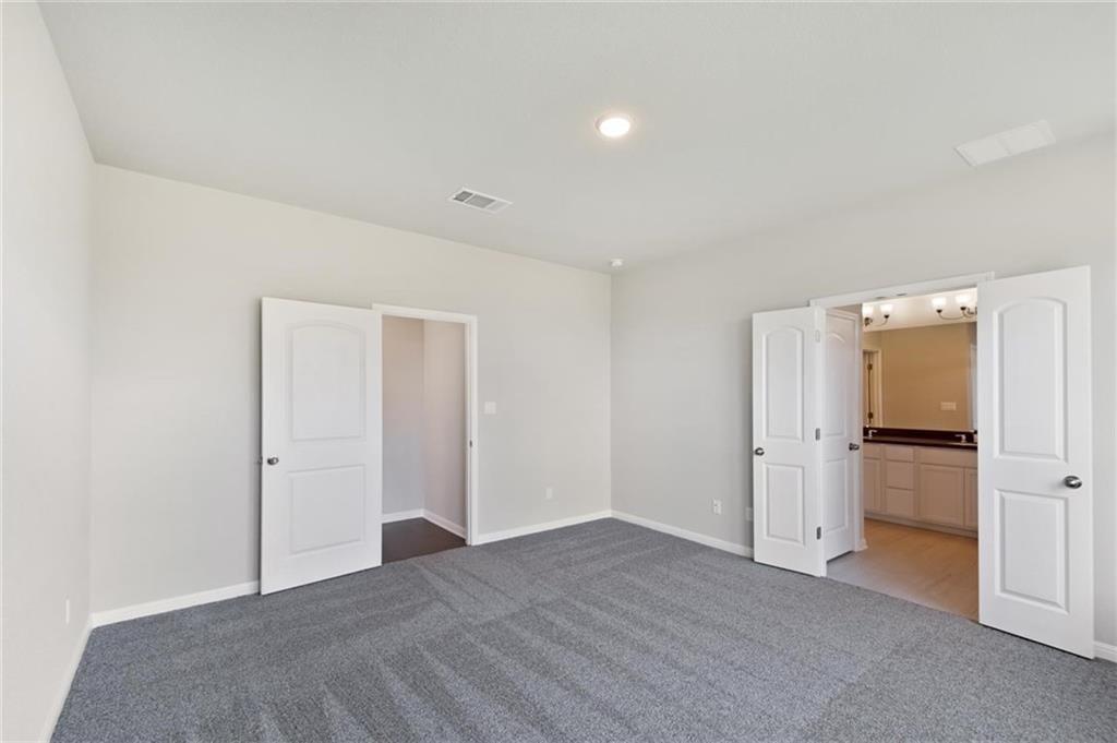 2608 Granite Hill Dr, Leander, TX 78641