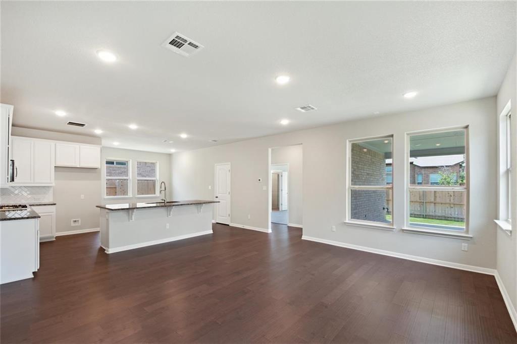 2608 Granite Hill Dr, Leander, TX 78641