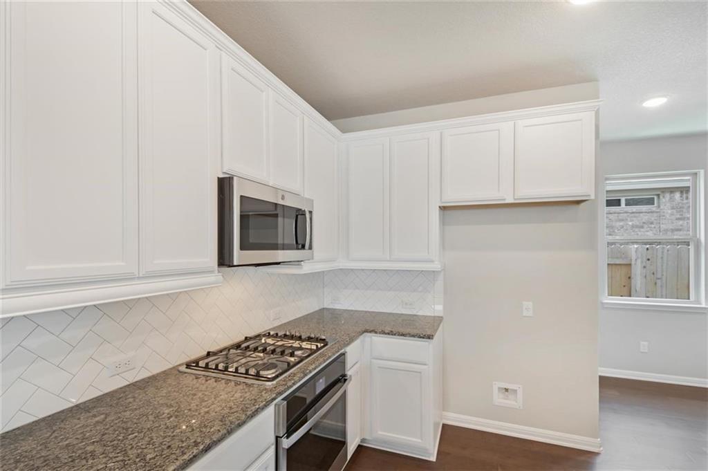 2608 Granite Hill Dr, Leander, TX 78641