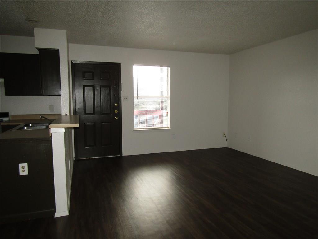 4910 Pepper Ln # D, Austin, TX 78744