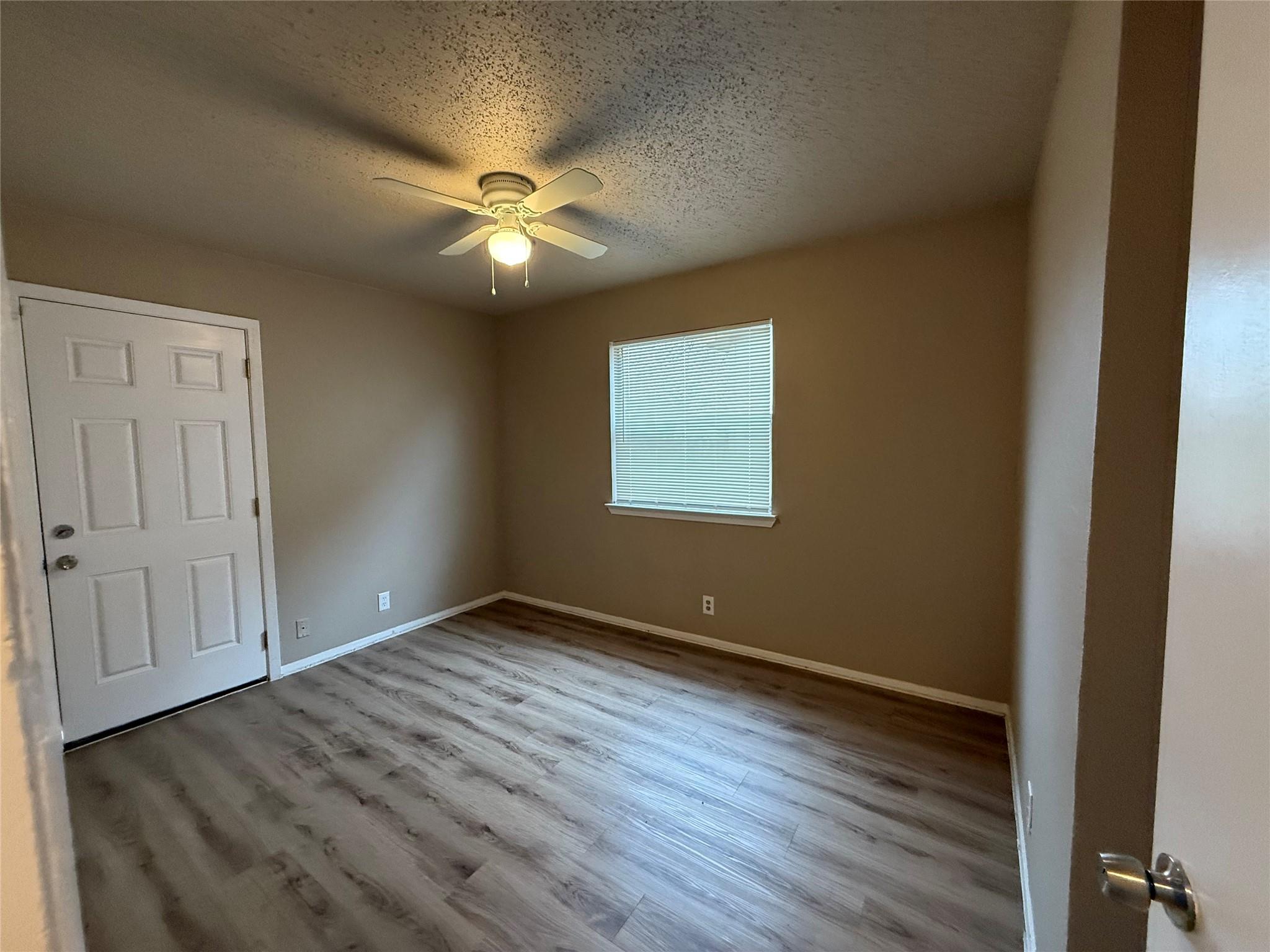 9810 Roxanna Dr # D, Austin, TX 78748