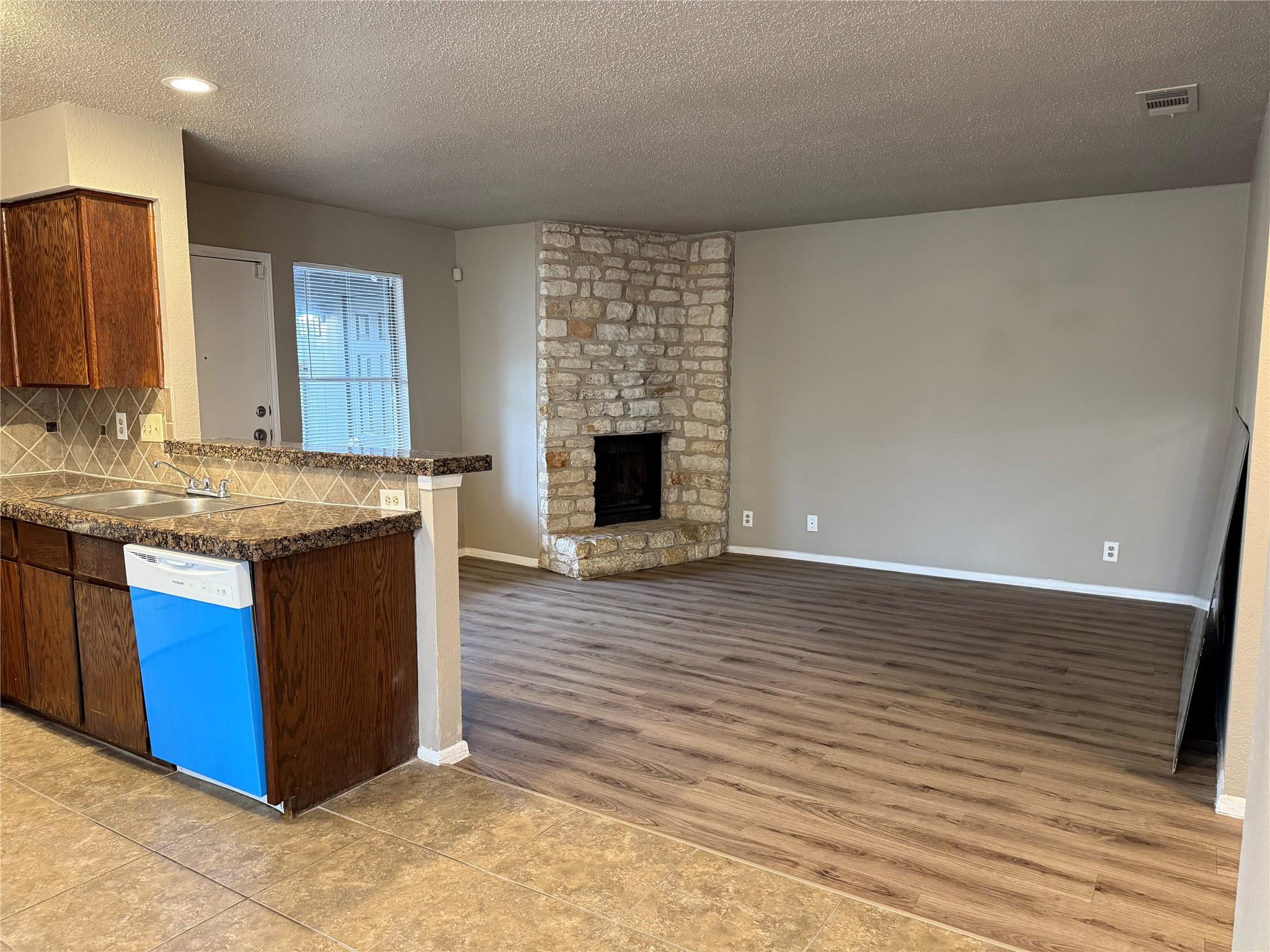 9810 Roxanna Dr # D, Austin, TX 78748