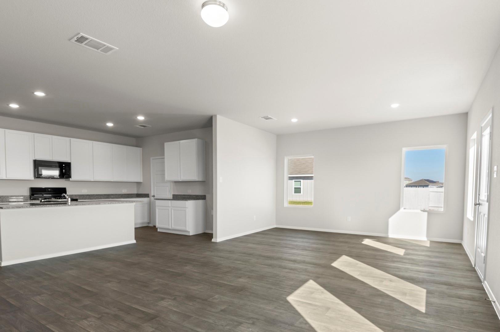 1220 Teychas Dr, Kyle, TX 78640