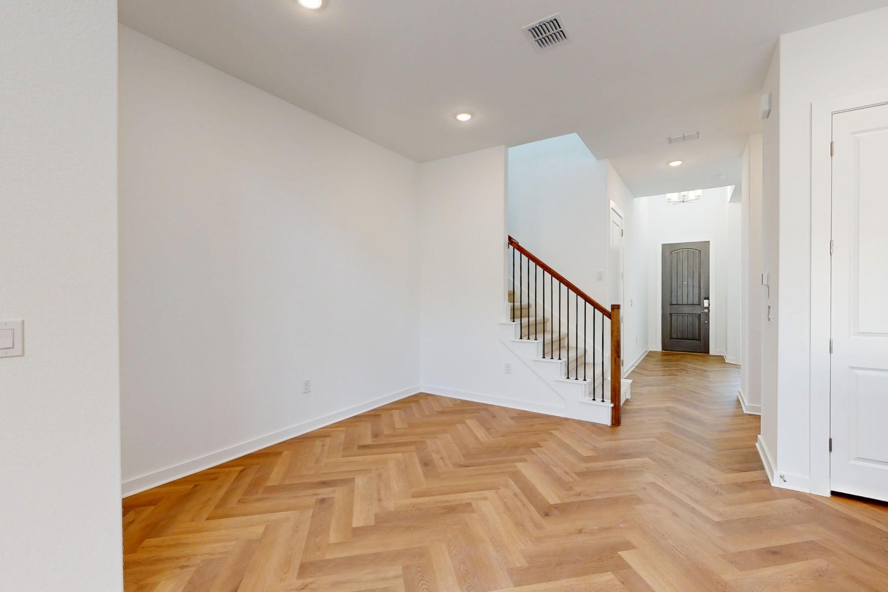 816 Boise Dr, Leander, TX 78641