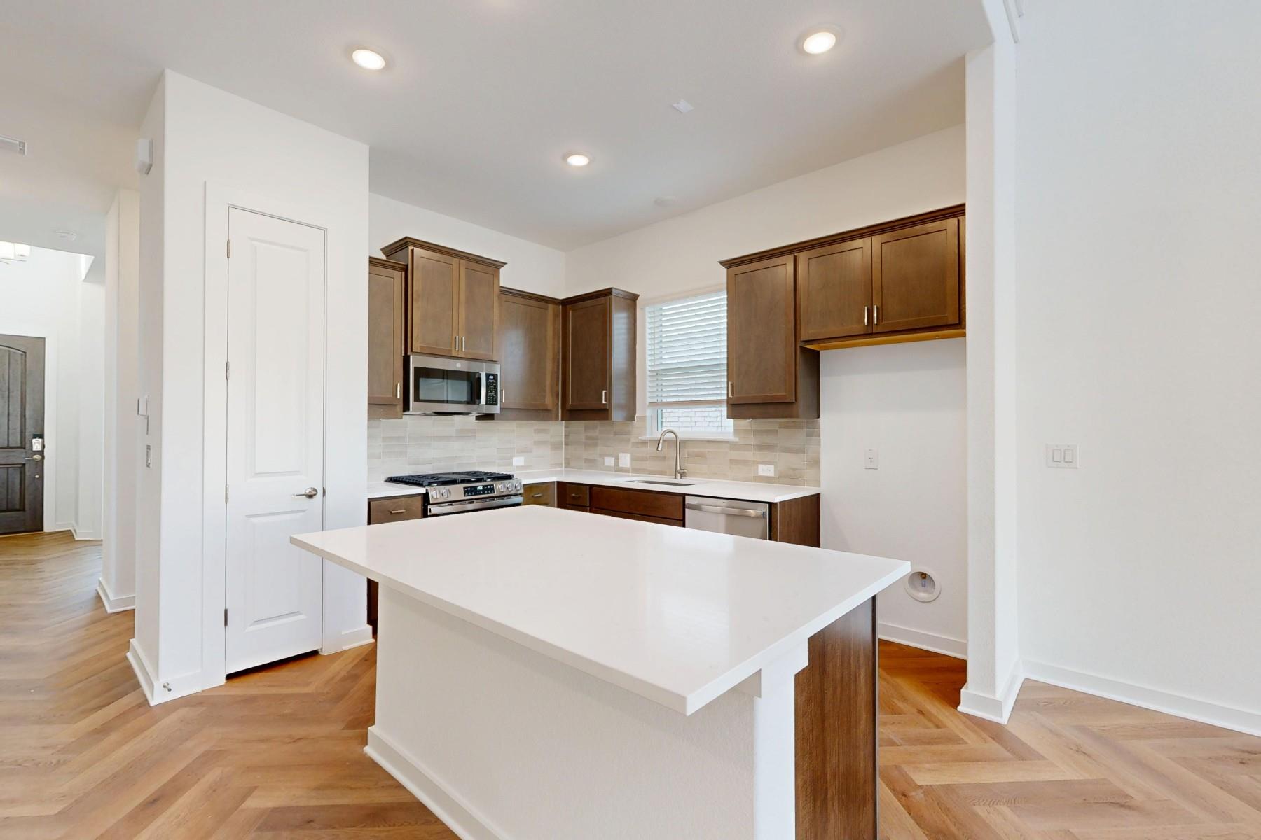 816 Boise Dr, Leander, TX 78641