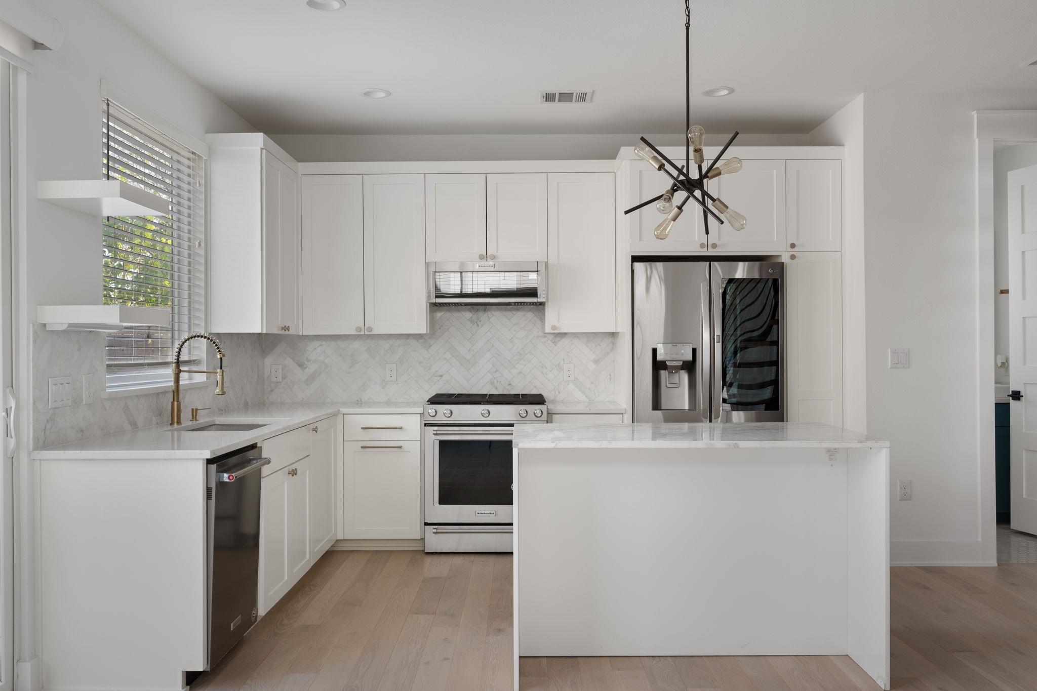 1511 Oak Heights Dr # 2, Austin, TX 78741