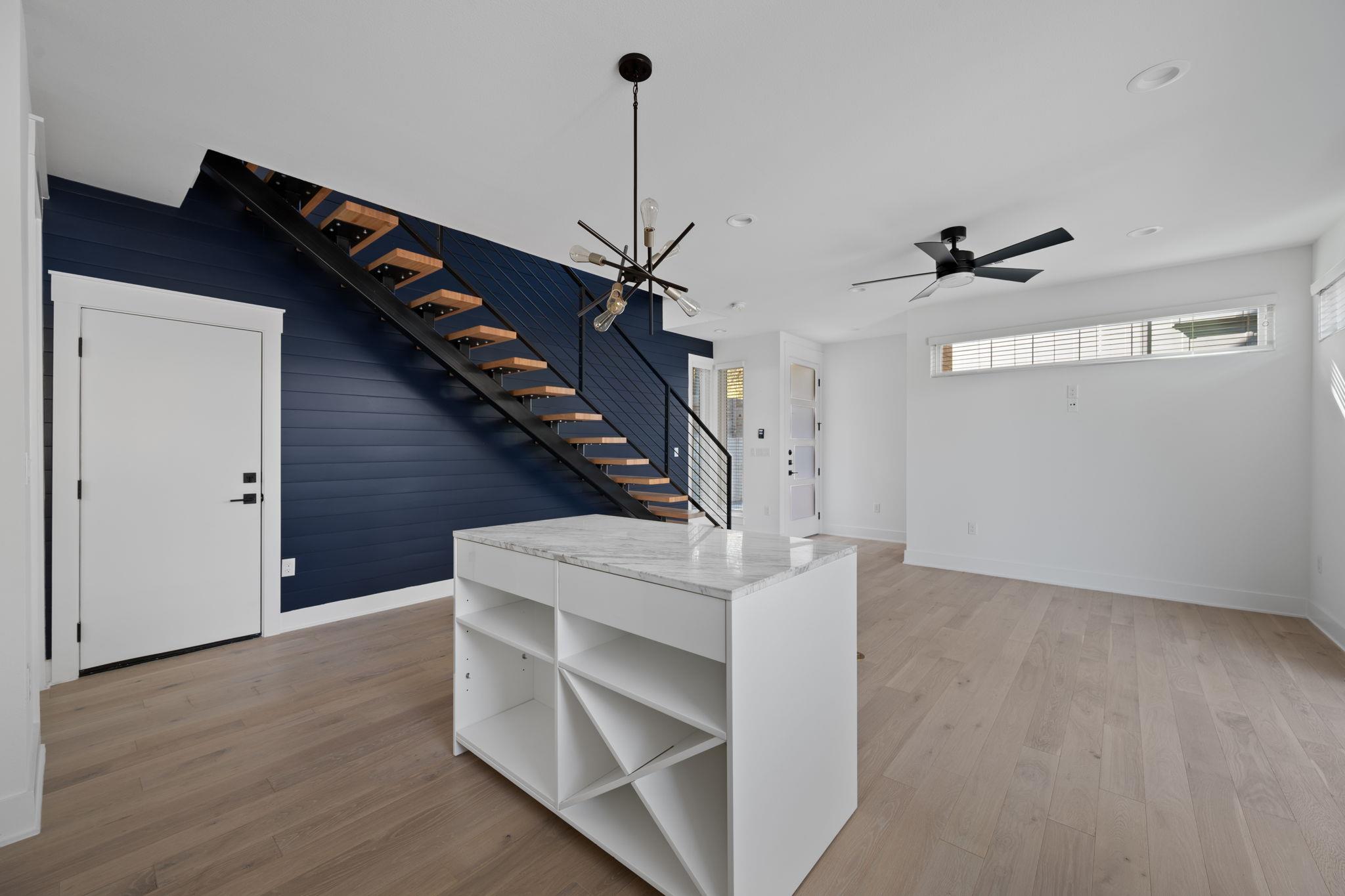 1511 Oak Heights Dr # 2, Austin, TX 78741