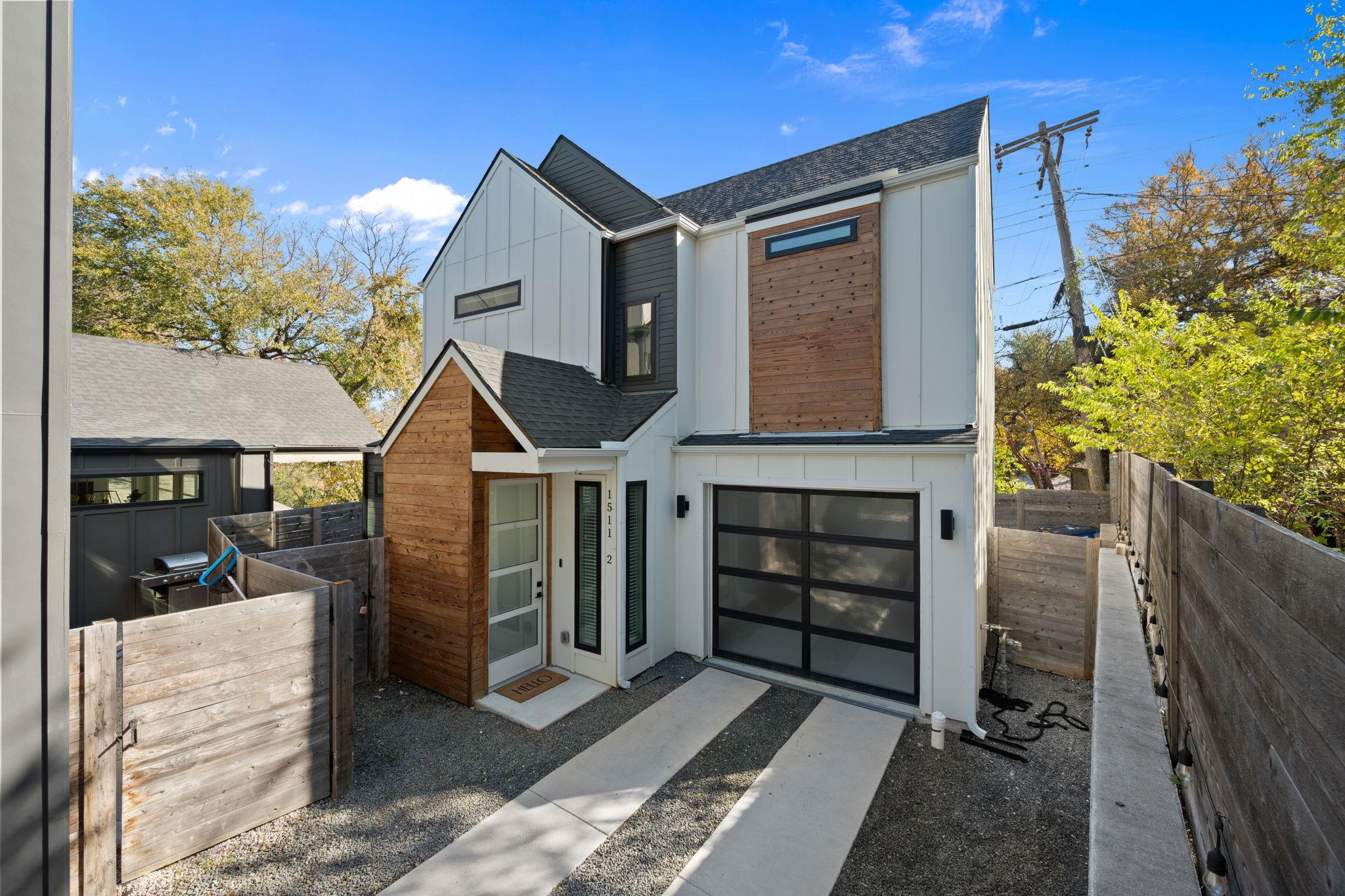 1511 Oak Heights Dr # 2, Austin, TX 78741