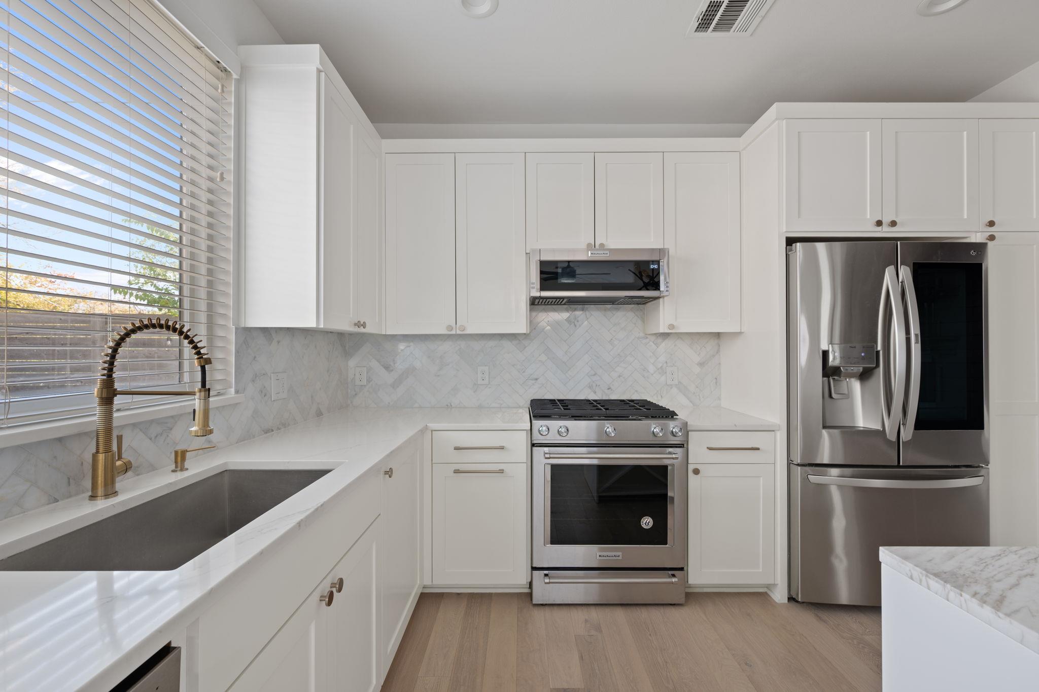 1511 Oak Heights Dr # 2, Austin, TX 78741