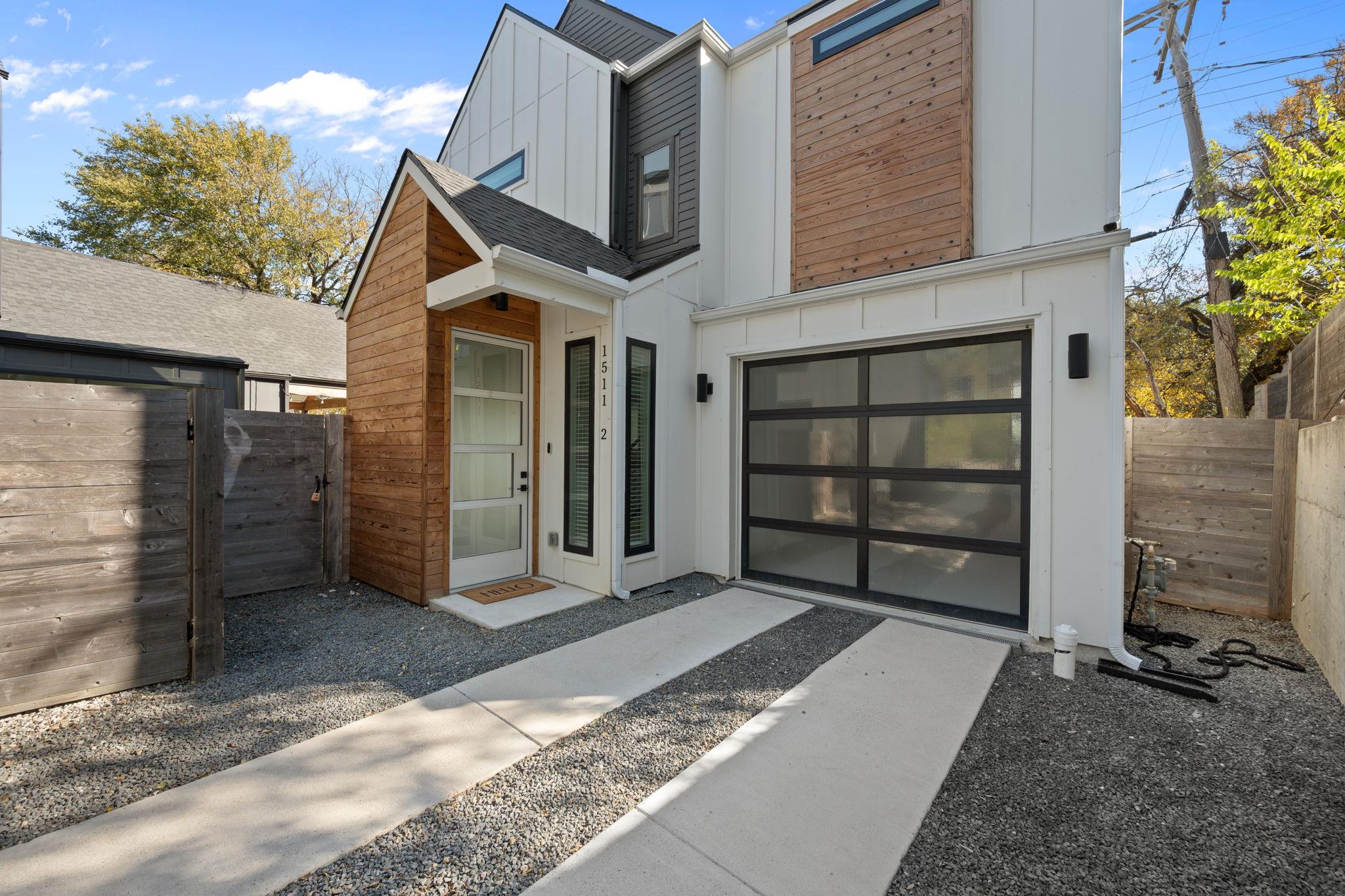 1511 Oak Heights Dr # 2, Austin, TX 78741