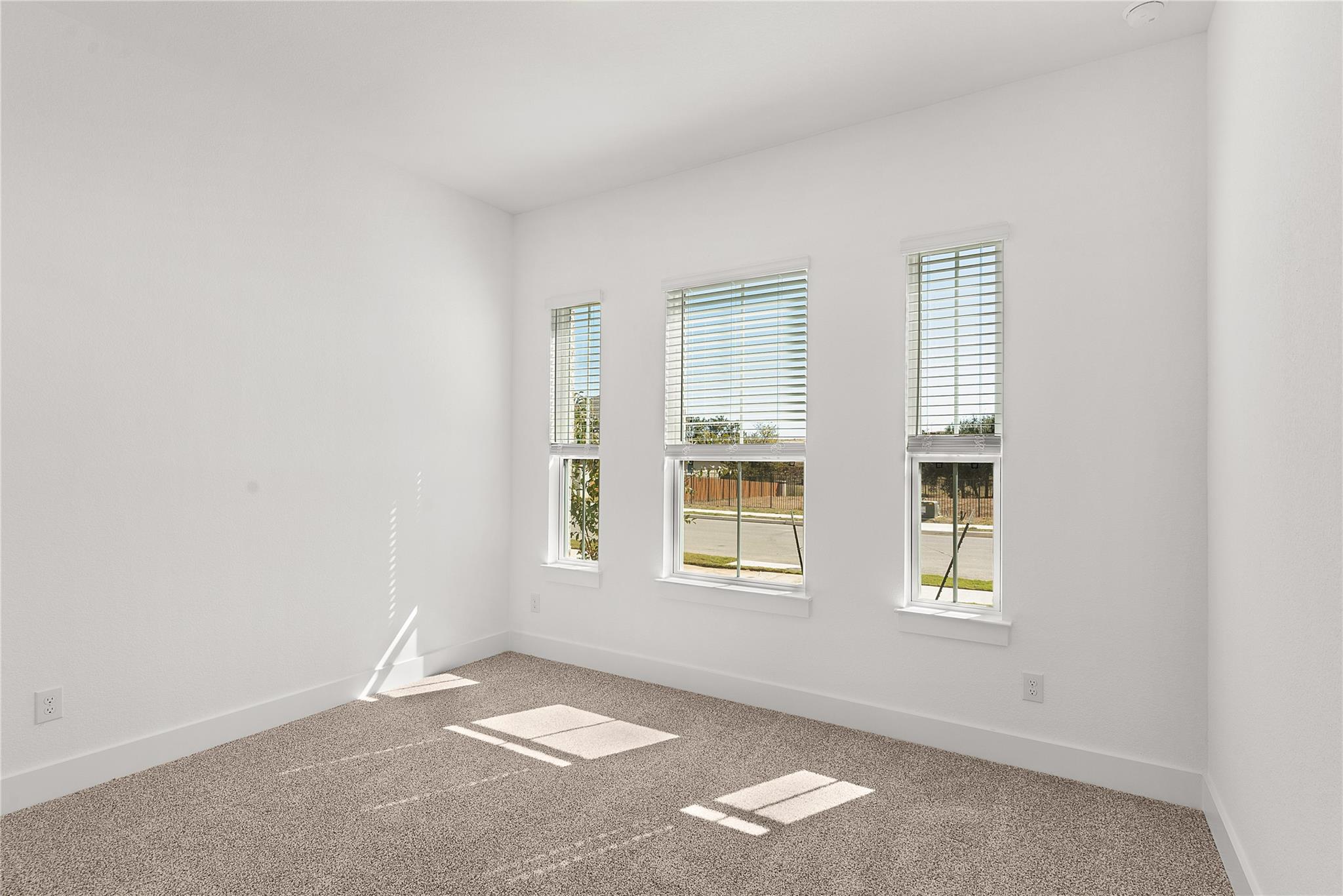 233 Montecido Dr, Liberty Hill, TX 78642