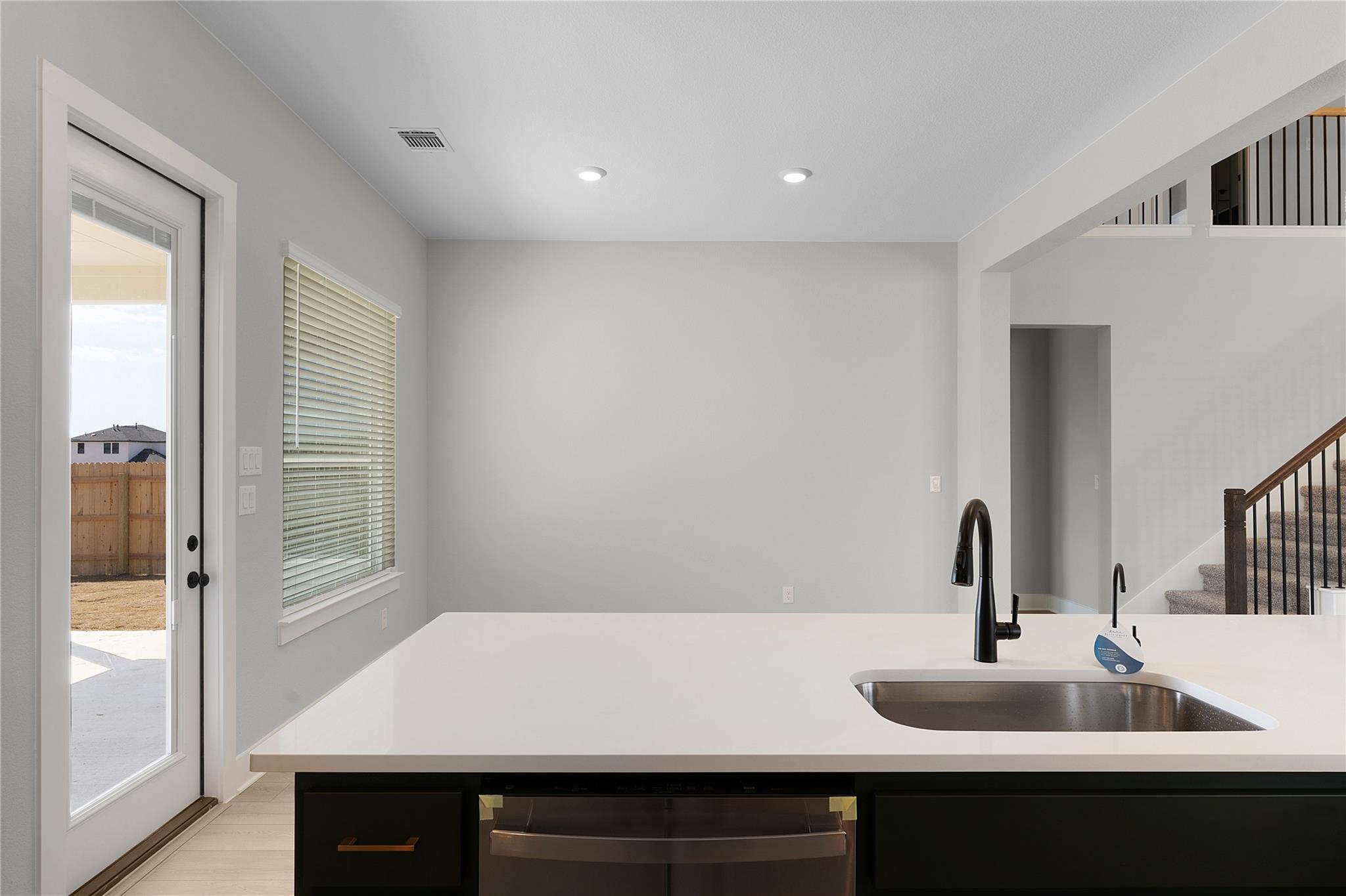 233 Montecido Dr, Liberty Hill, TX 78642