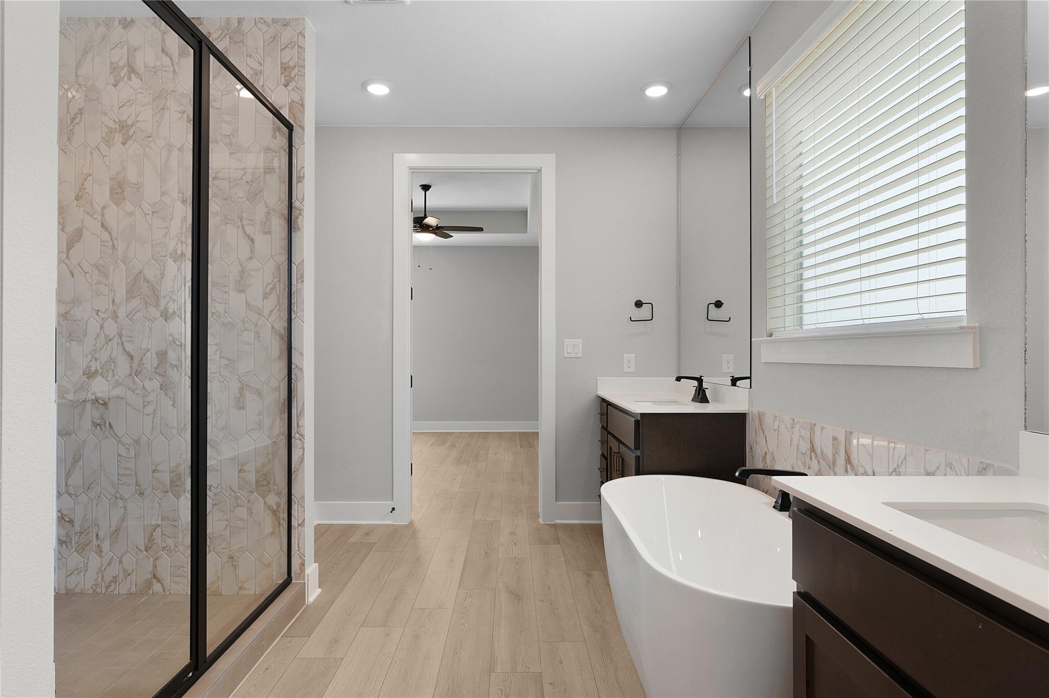 233 Montecido Dr, Liberty Hill, TX 78642