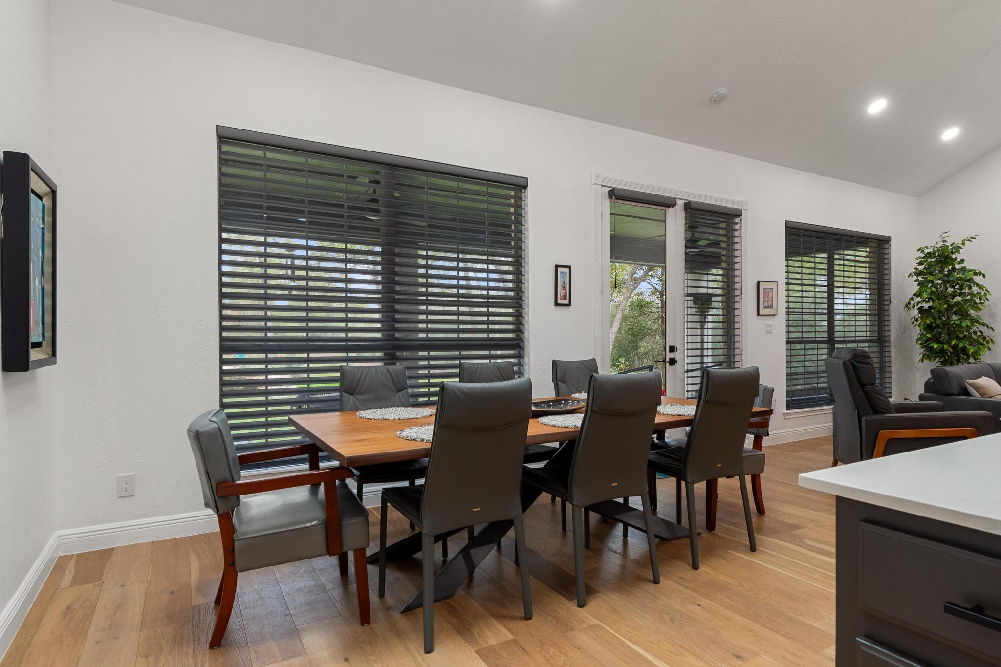 346 The Oaks Blvd, Elgin, TX 78621