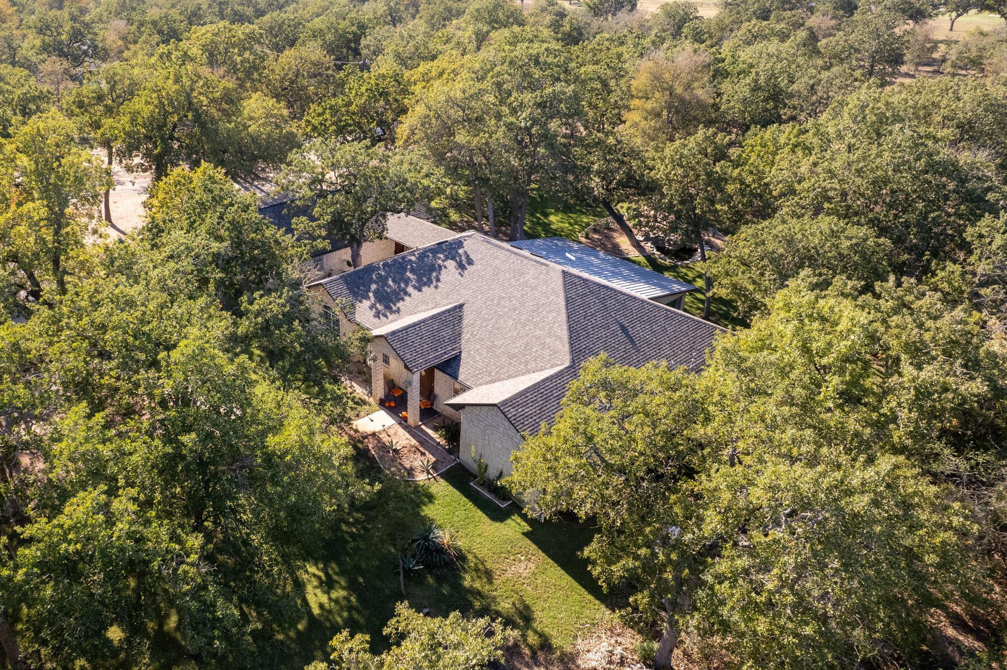 346 The Oaks Blvd, Elgin, TX 78621