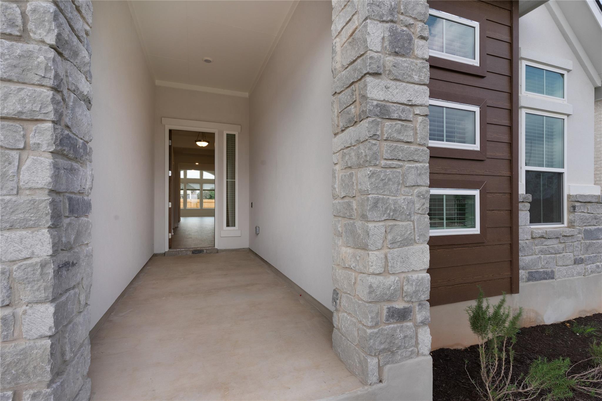 105 Arcilla Pass, Liberty Hill, TX 78642