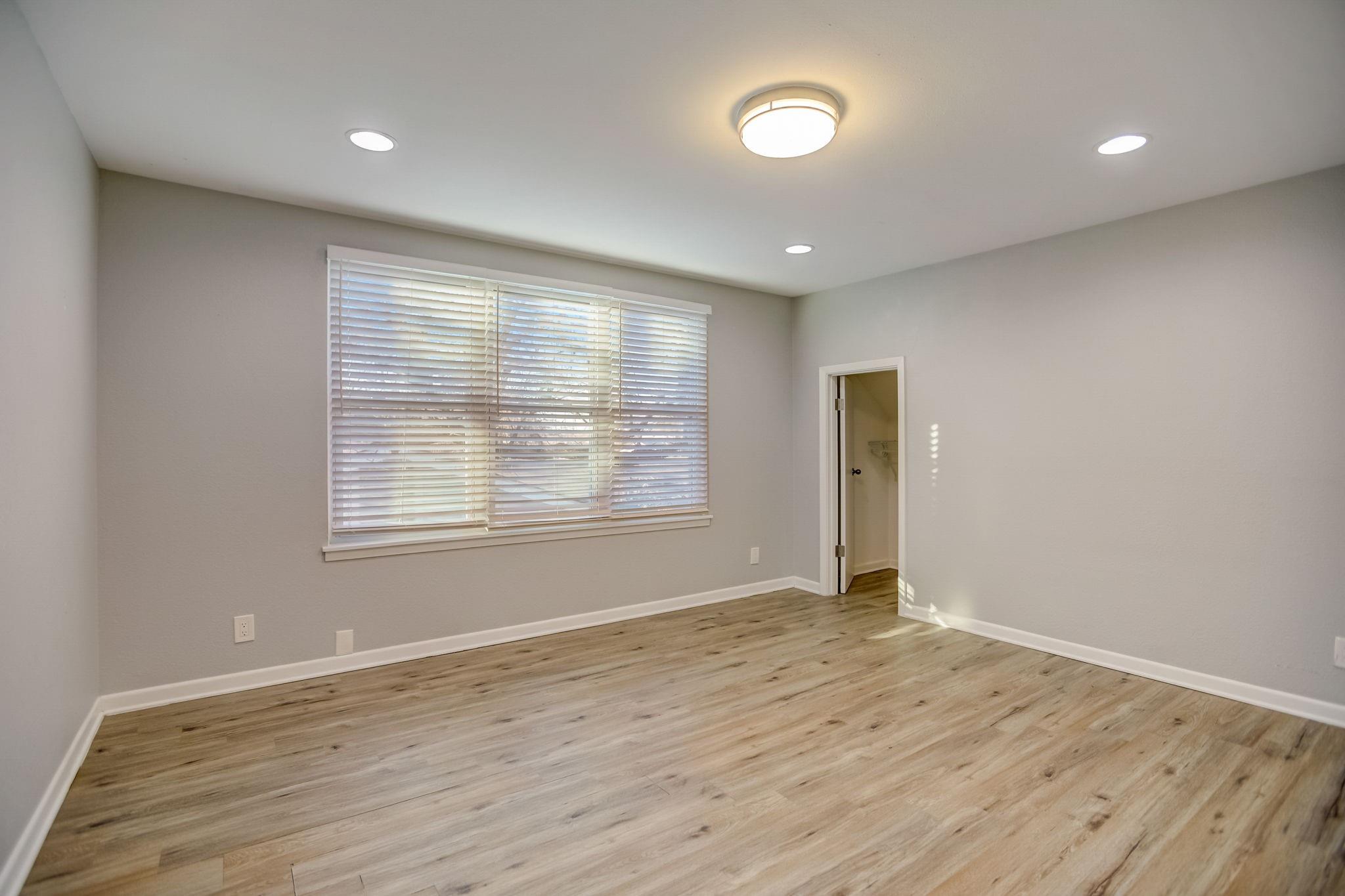 2507 Rogge Ln # 1, Austin, TX 78723