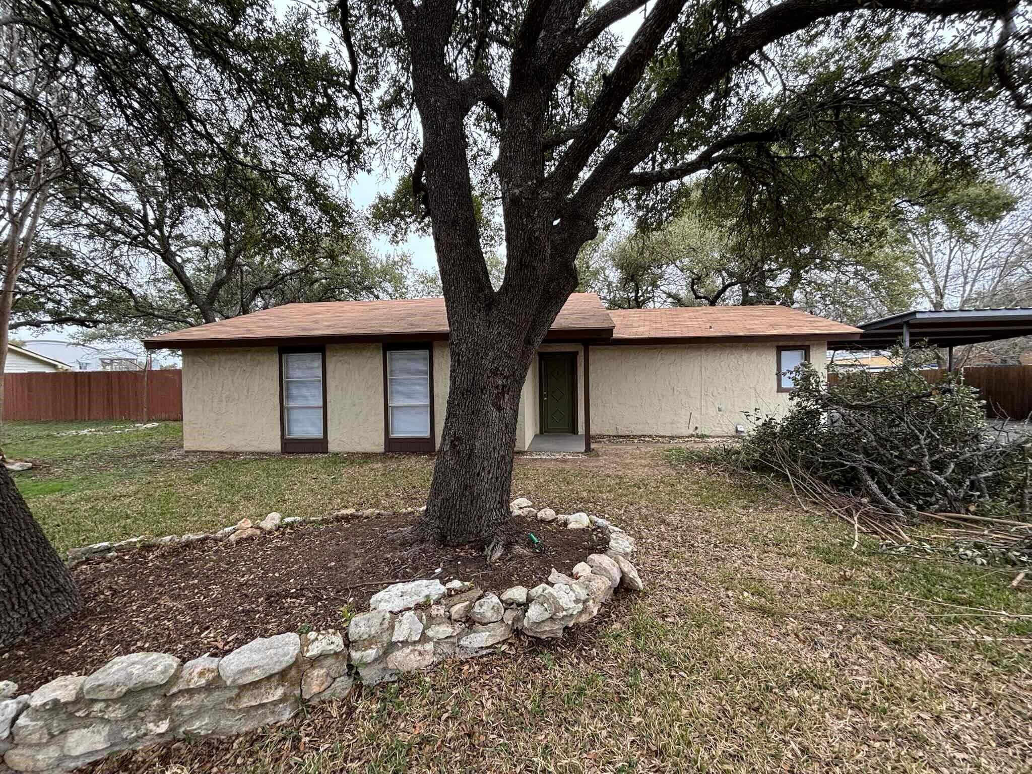 1902 Lone Oak Dr, Leander, TX 78641