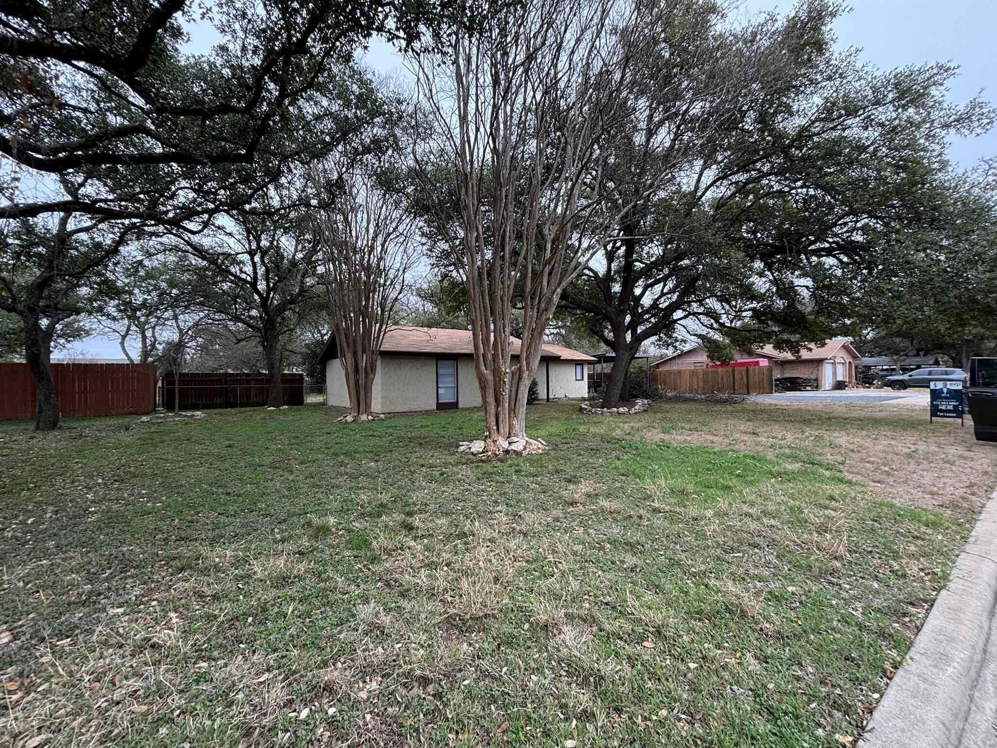 1902 Lone Oak Dr, Leander, TX 78641