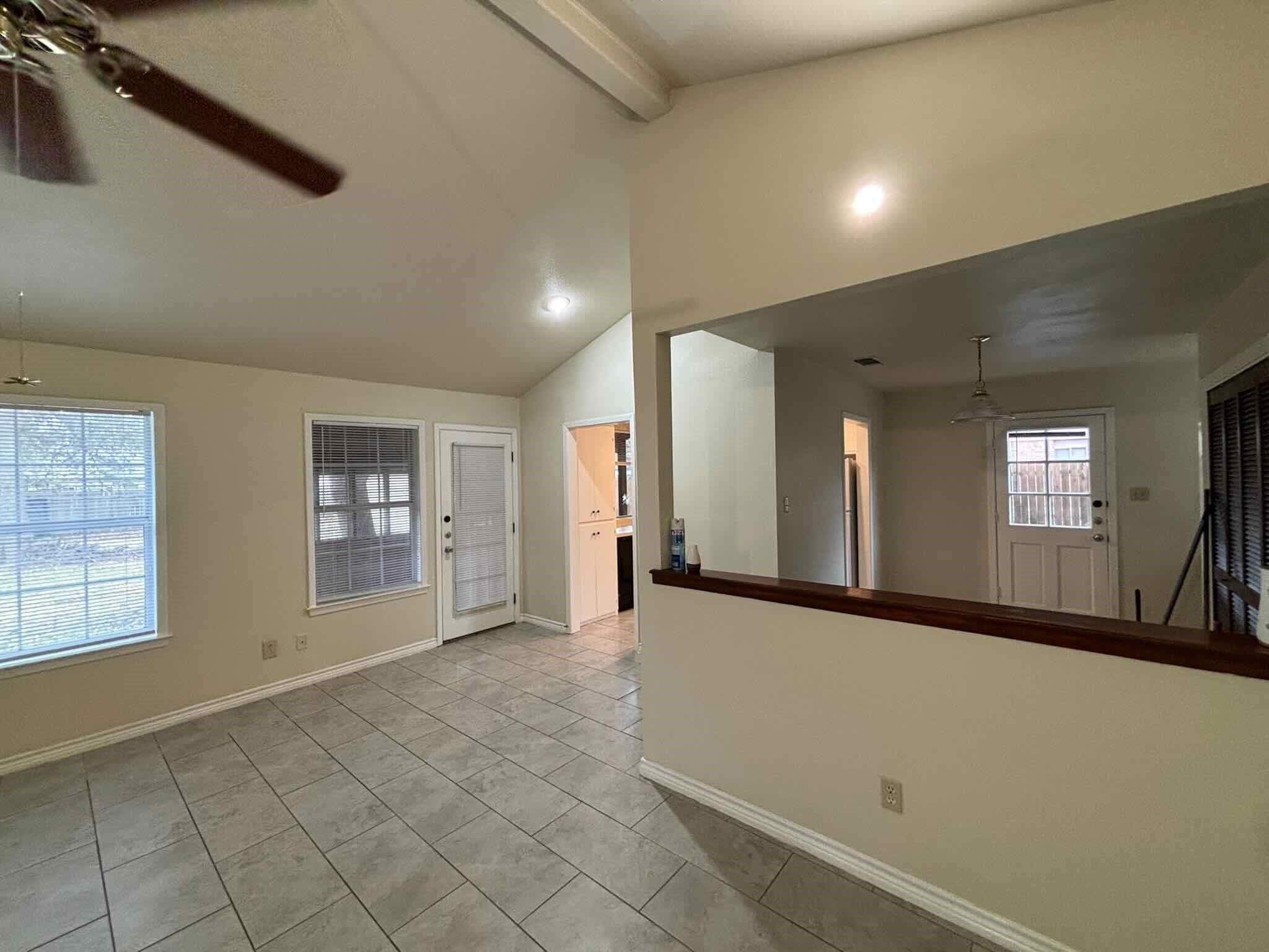 1902 Lone Oak Dr, Leander, TX 78641