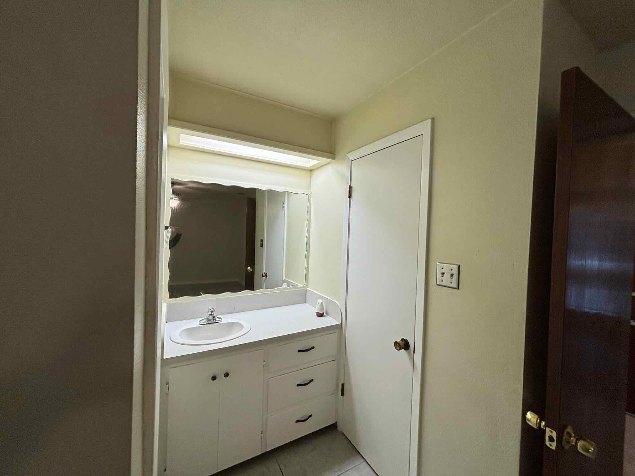 1902 Lone Oak Dr, Leander, TX 78641