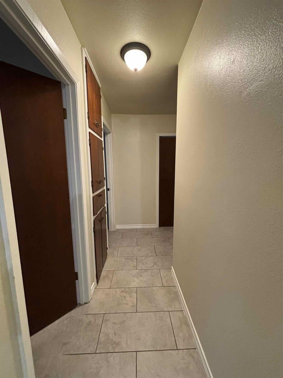 1902 Lone Oak Dr, Leander, TX 78641