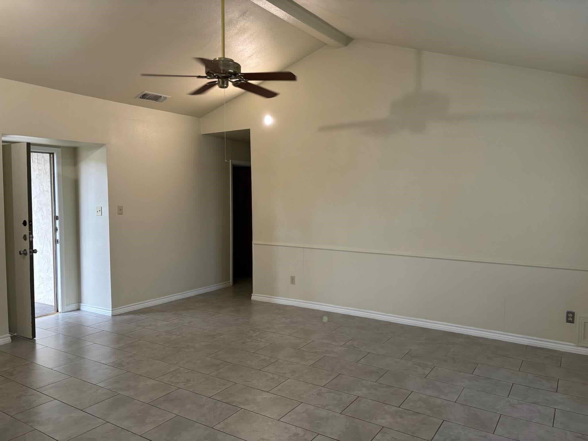 1902 Lone Oak Dr, Leander, TX 78641