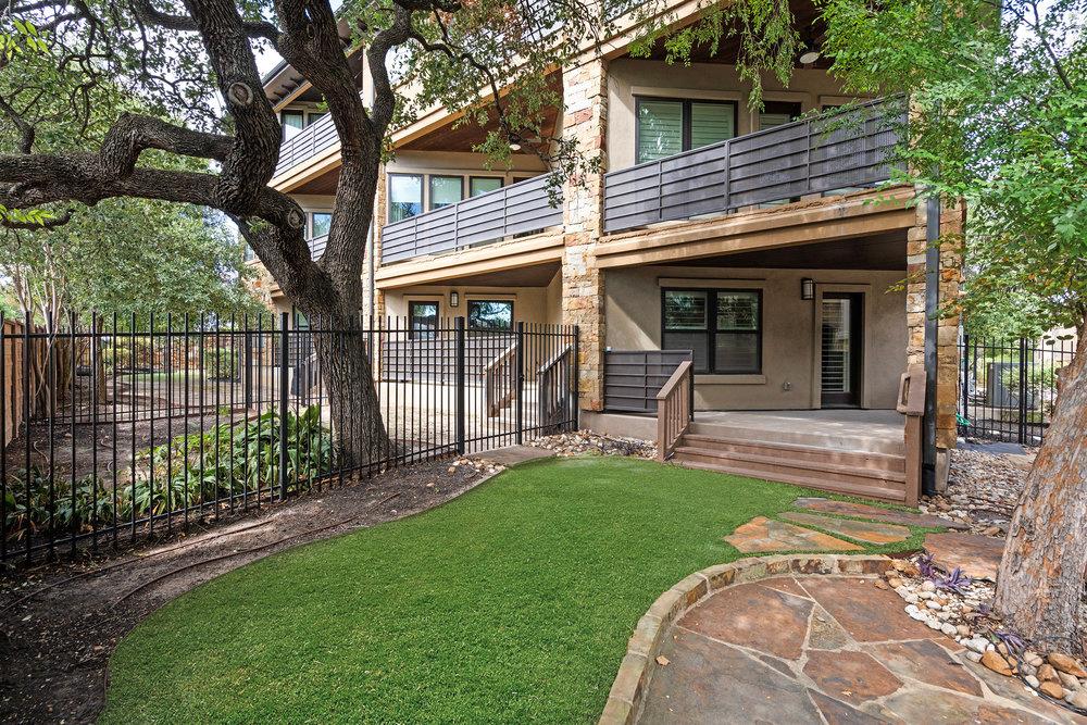 6533 E Hill Dr # 3, Austin, TX 78731